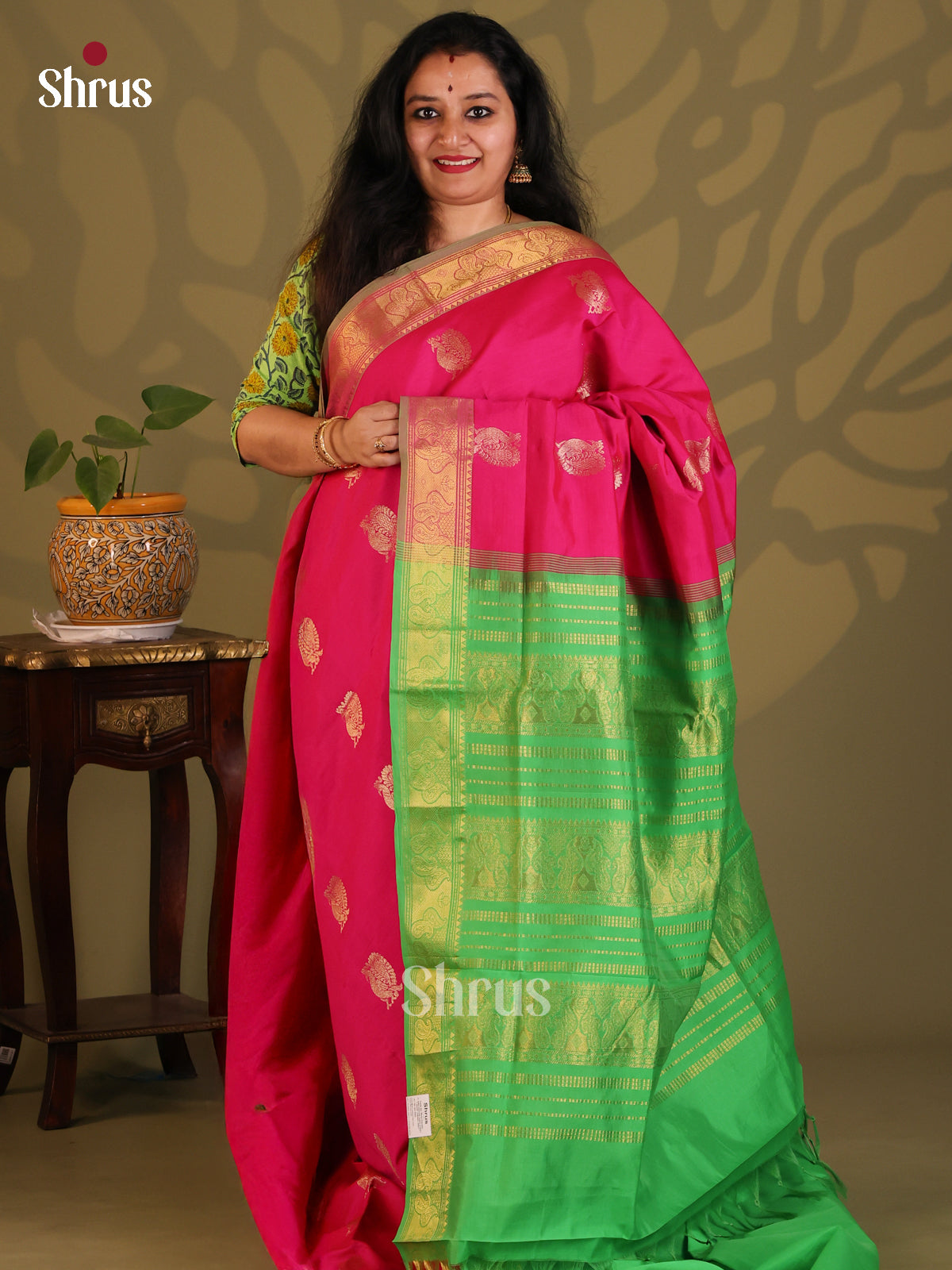 Pink with Green - Silkcotton-halfpure Saree - Shop on Shrus.com
