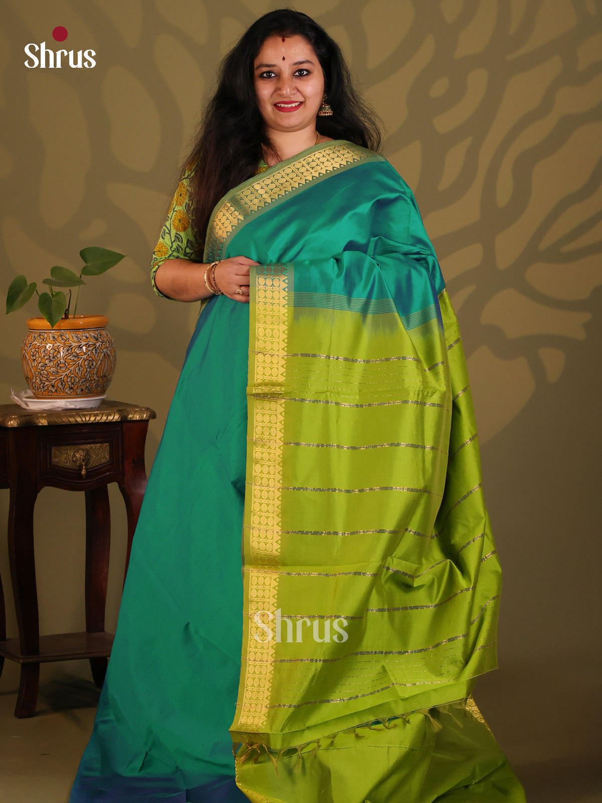 Green with Lite green- Silkcotton-halfpure Saree - Shop on Shrus.com