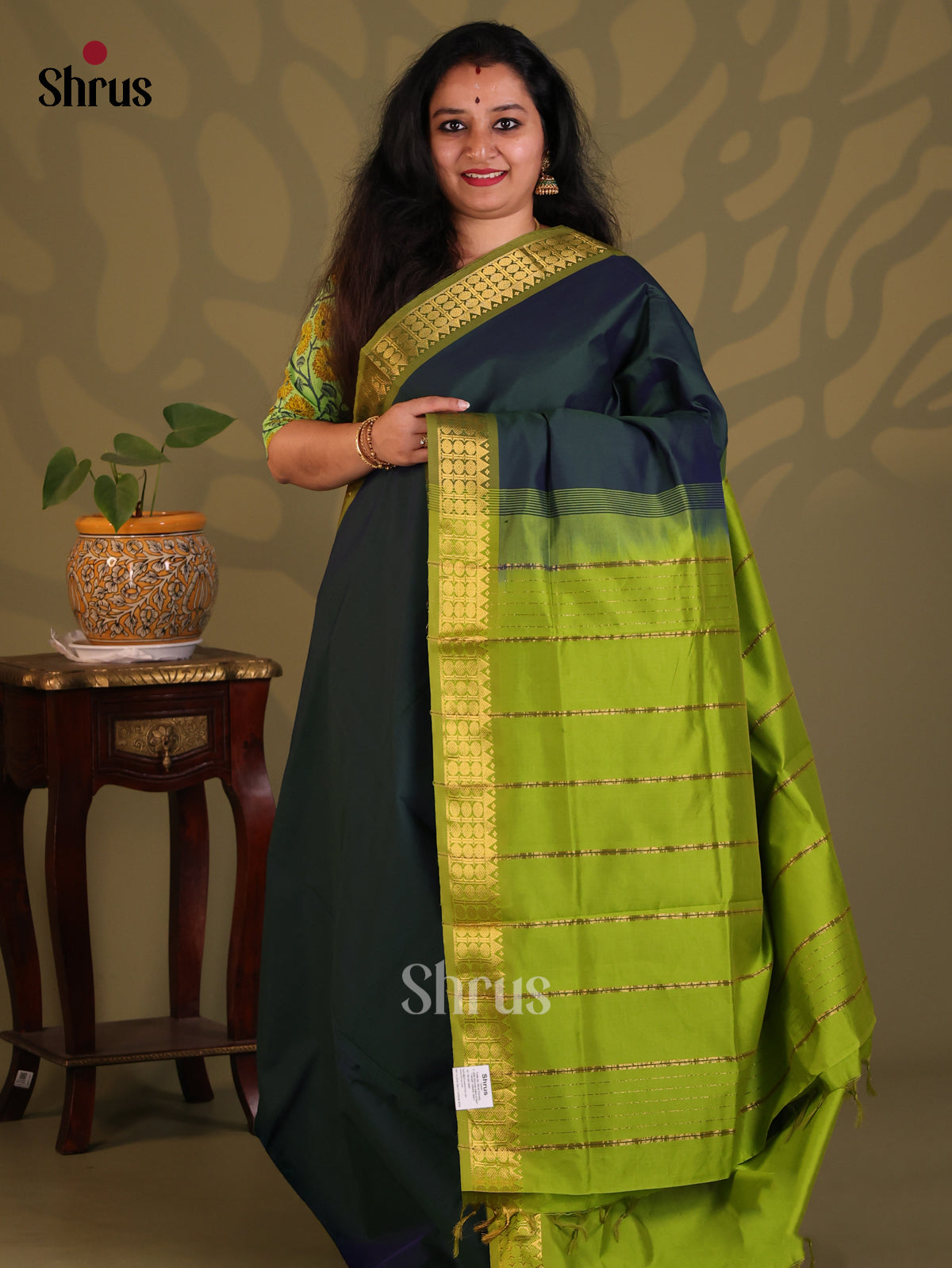 Dark Green with Green - Silkcotton-halfpure Saree - Shop on Shrus.com