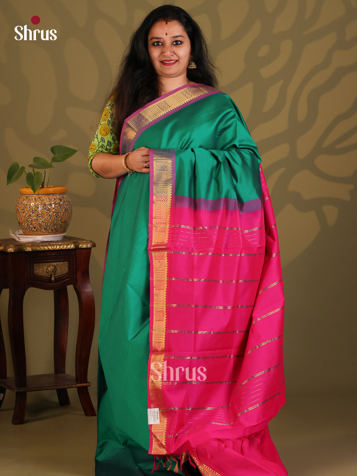 Green with Majenta- Silkcotton-halfpure Saree - Shop on Shrus.com