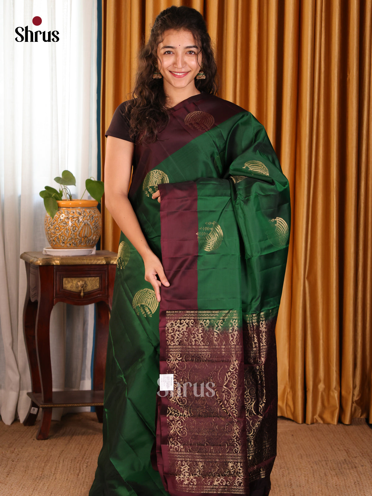Radiant Bottle Green Softsilk-halfpure Saree with gold zari chakra motifs - Shop on Shrus.com