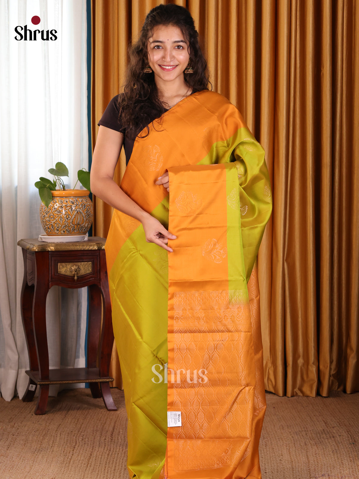 Glorious Lime Green Softsilk-halfpure Saree with golden floral motifs & Orange border - Shop on Shrus.com