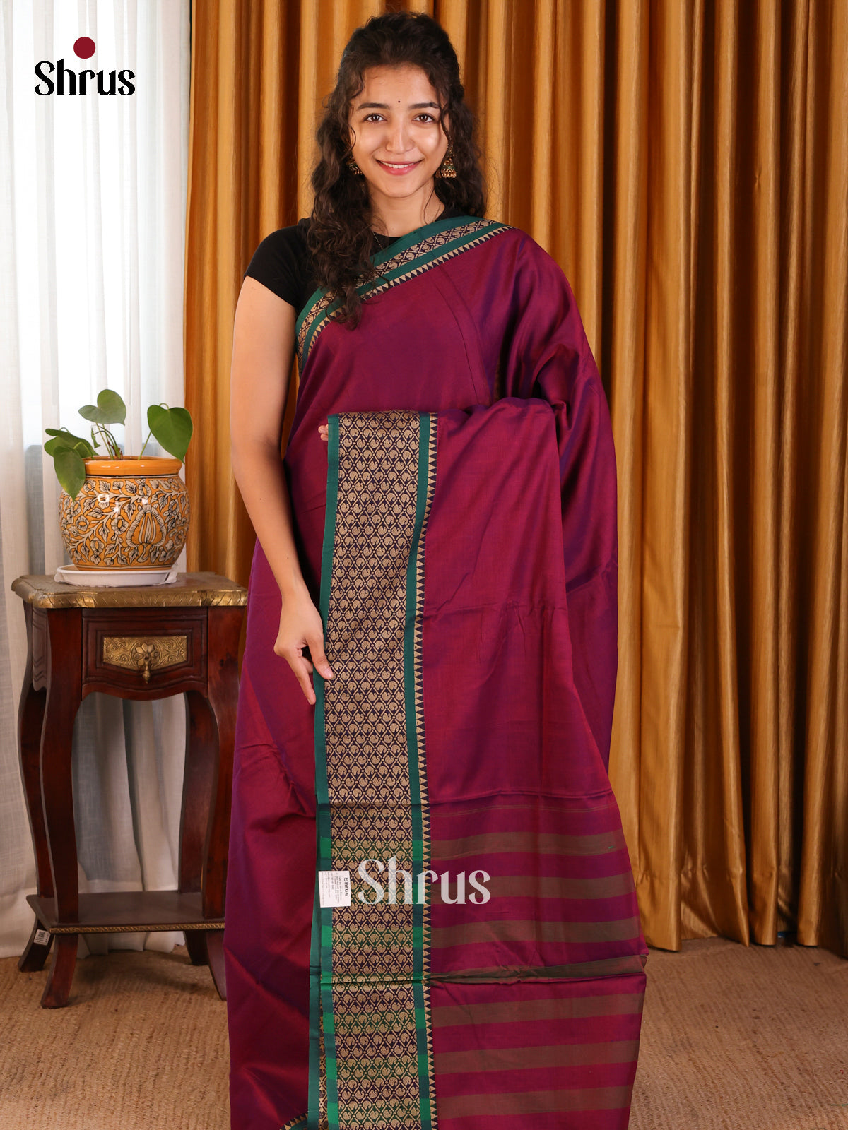 Maroon with Green - Narayanpet Cotton Saree - Shop on Shrus.com