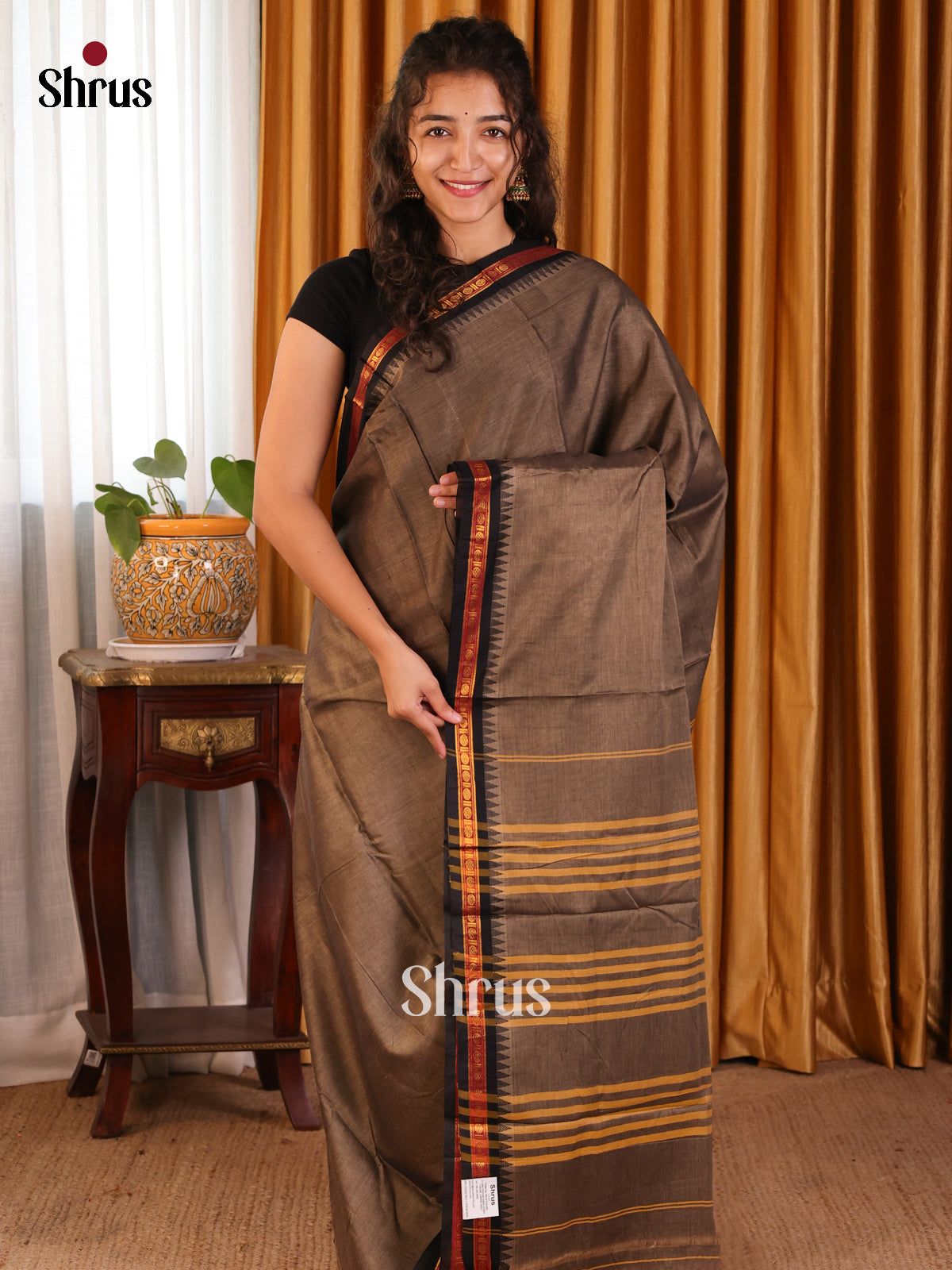 Grey with black - Narayanpet Cotton Saree - Shop on Shrus.com