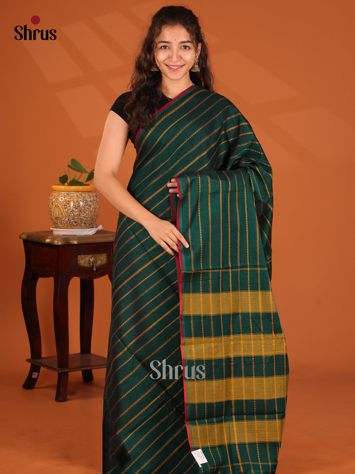 Green- Narayanpet Cotton Saree - Shop on Shrus.com