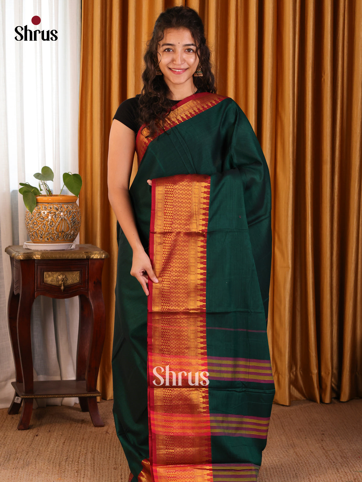Green & Red - Narayanpet Cotton Saree - Shop on Shrus.com