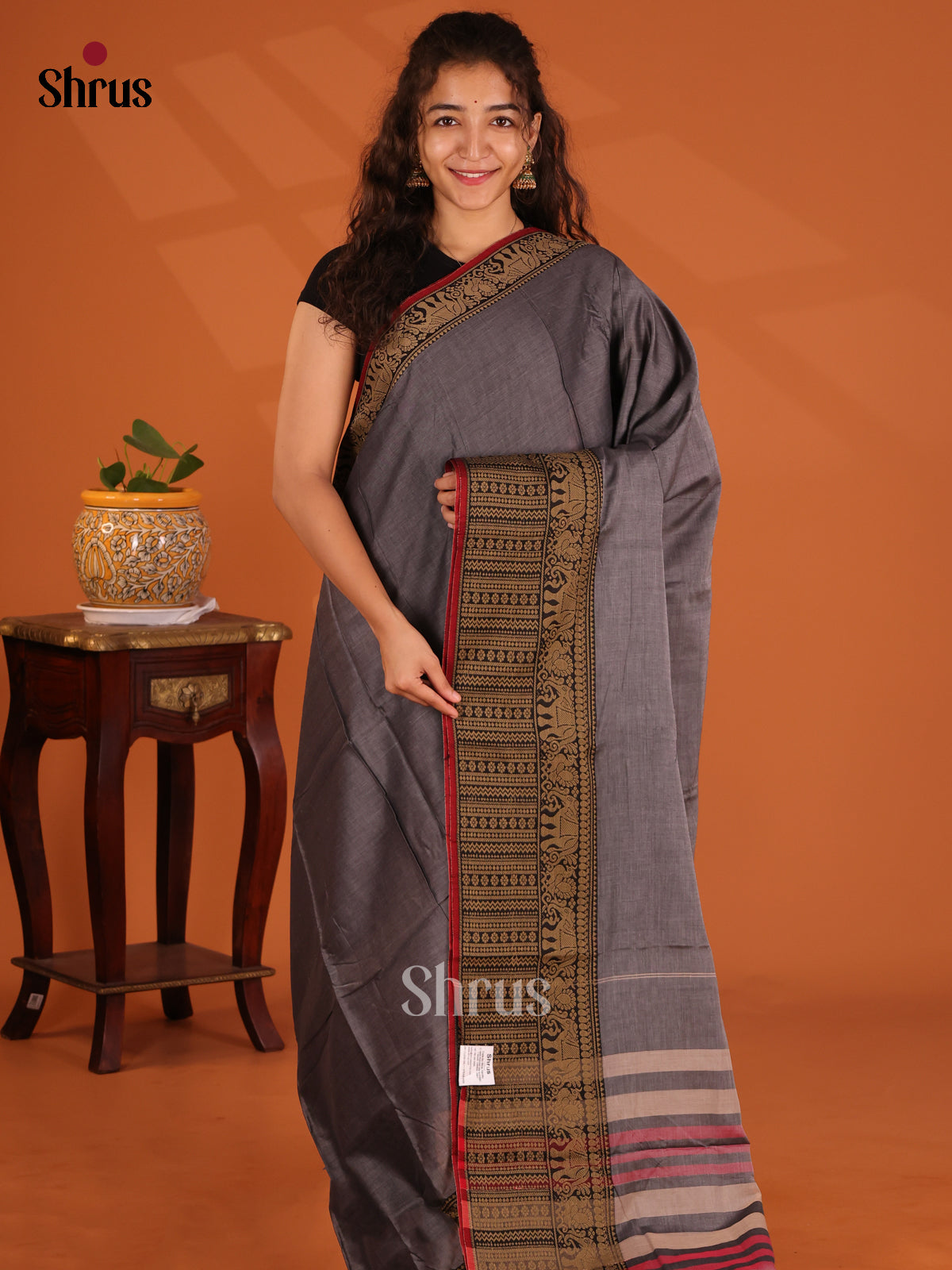 Grey & Red- Narayanpet Cotton Saree - Shop on Shrus.com
