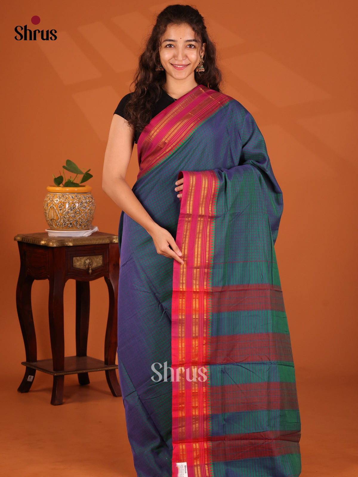 Peacock Green with Maroon - Narayanpet Cotton Saree - Shop on Shrus.com