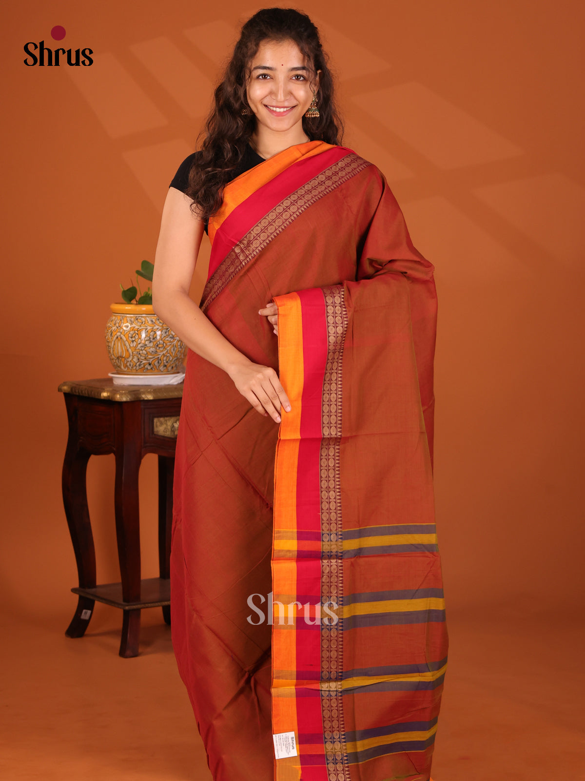 Brown with Red - Narayanpet Cotton Saree - Shop on Shrus.com
