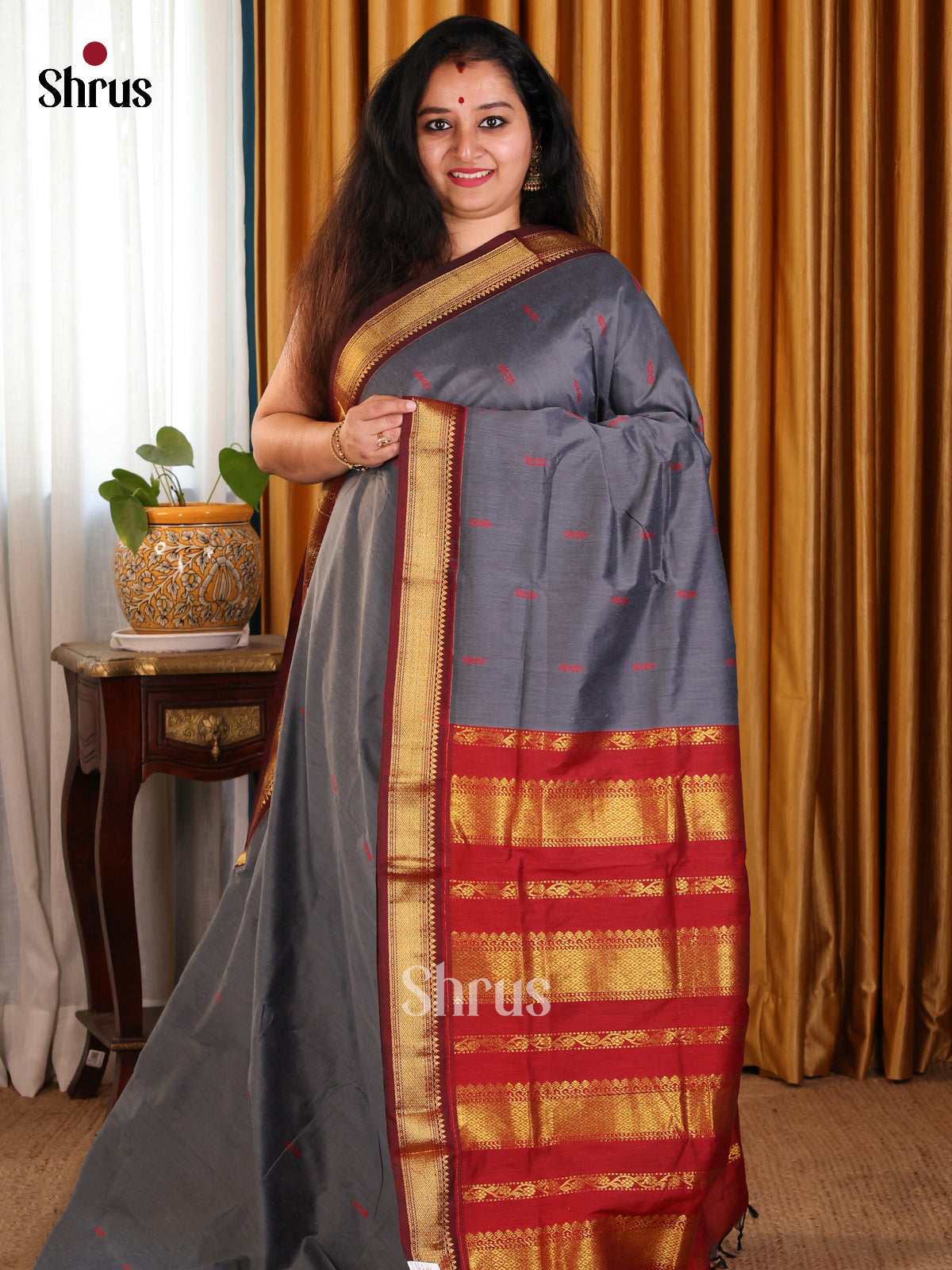 Pretty Grey Kalyani Cotton Saree with Maroon Zari Woven Pallu & Zari Border - Shop on Shrus.com
