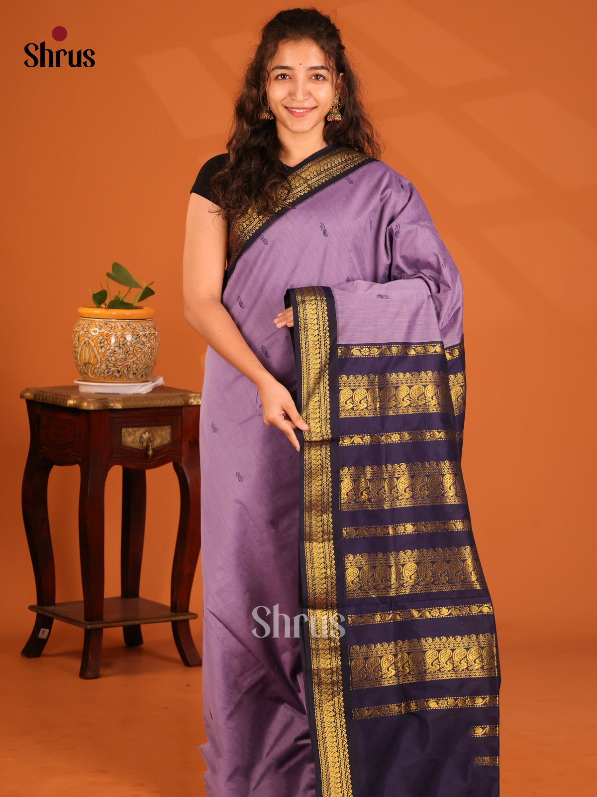 Lavender Kalyani Cotton Saree With Thread Woven Buttas & Zari Woven Blue Pallu - Shop on Shrus.com