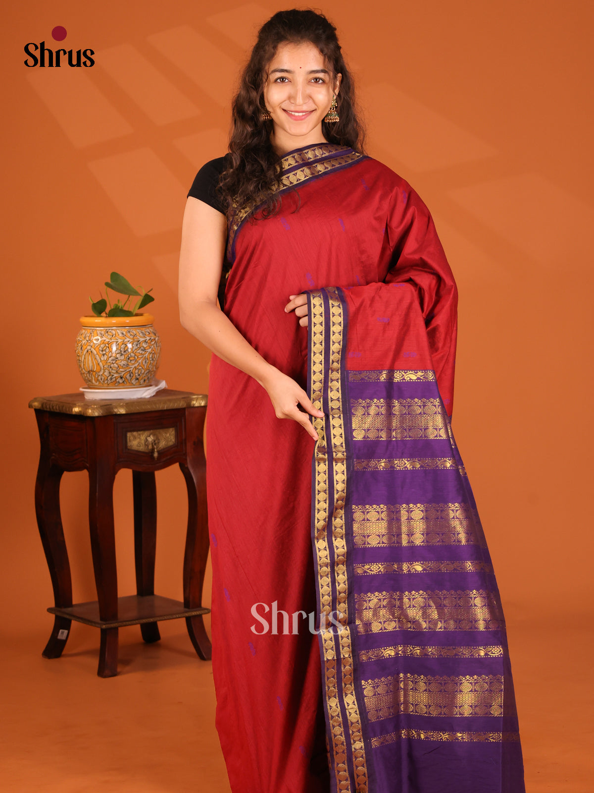 Pretty Red Kalyani Cotton Saree with Violet Zari Pallu & Border - Shop on Shrus.com