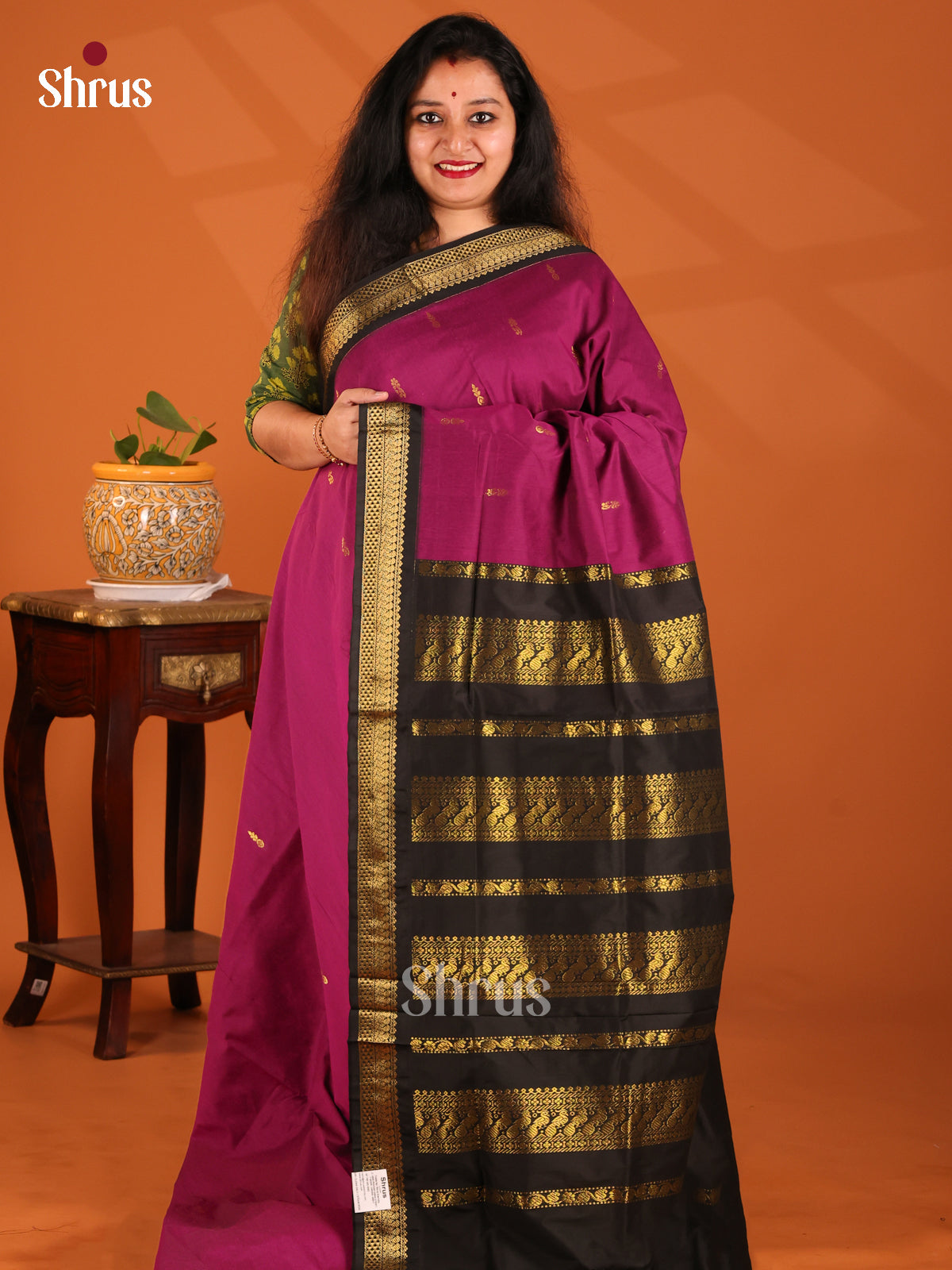 Majenta with Black- Kalyani Cotton Saree - Shop on Shrus.com