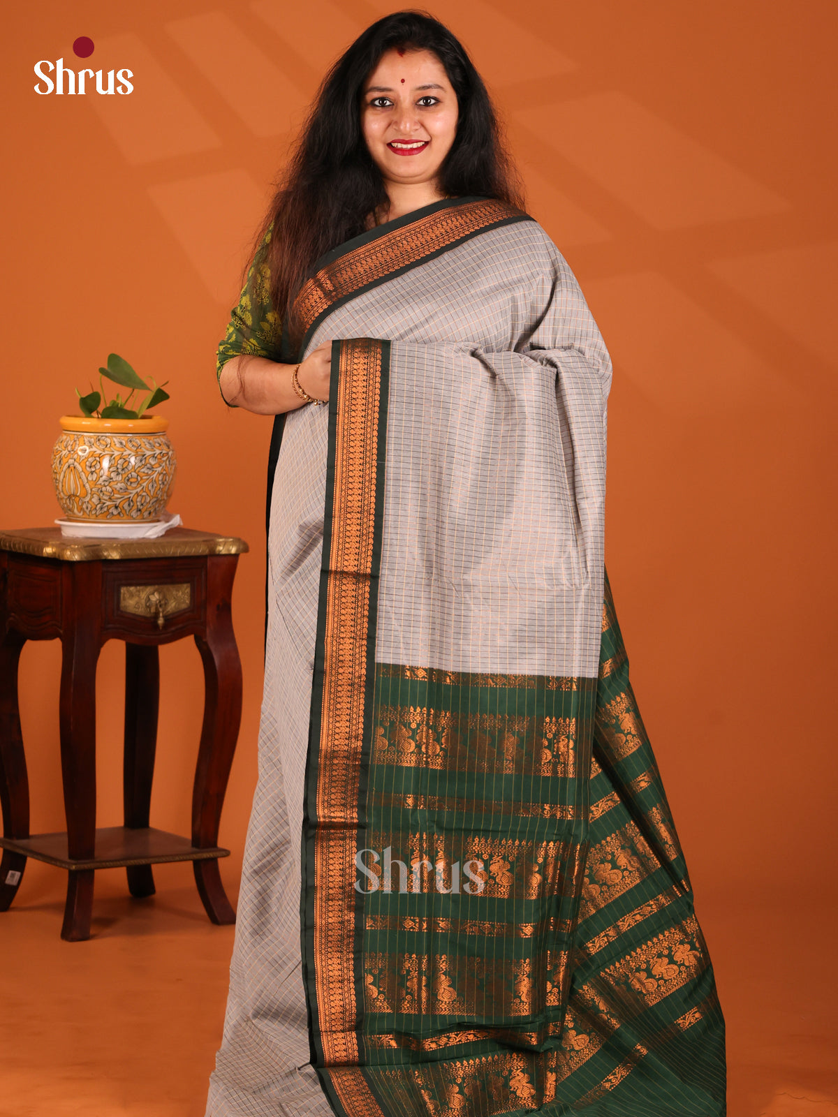 Grey with Green- Kalyani Cotton Saree - Shop on Shrus.com