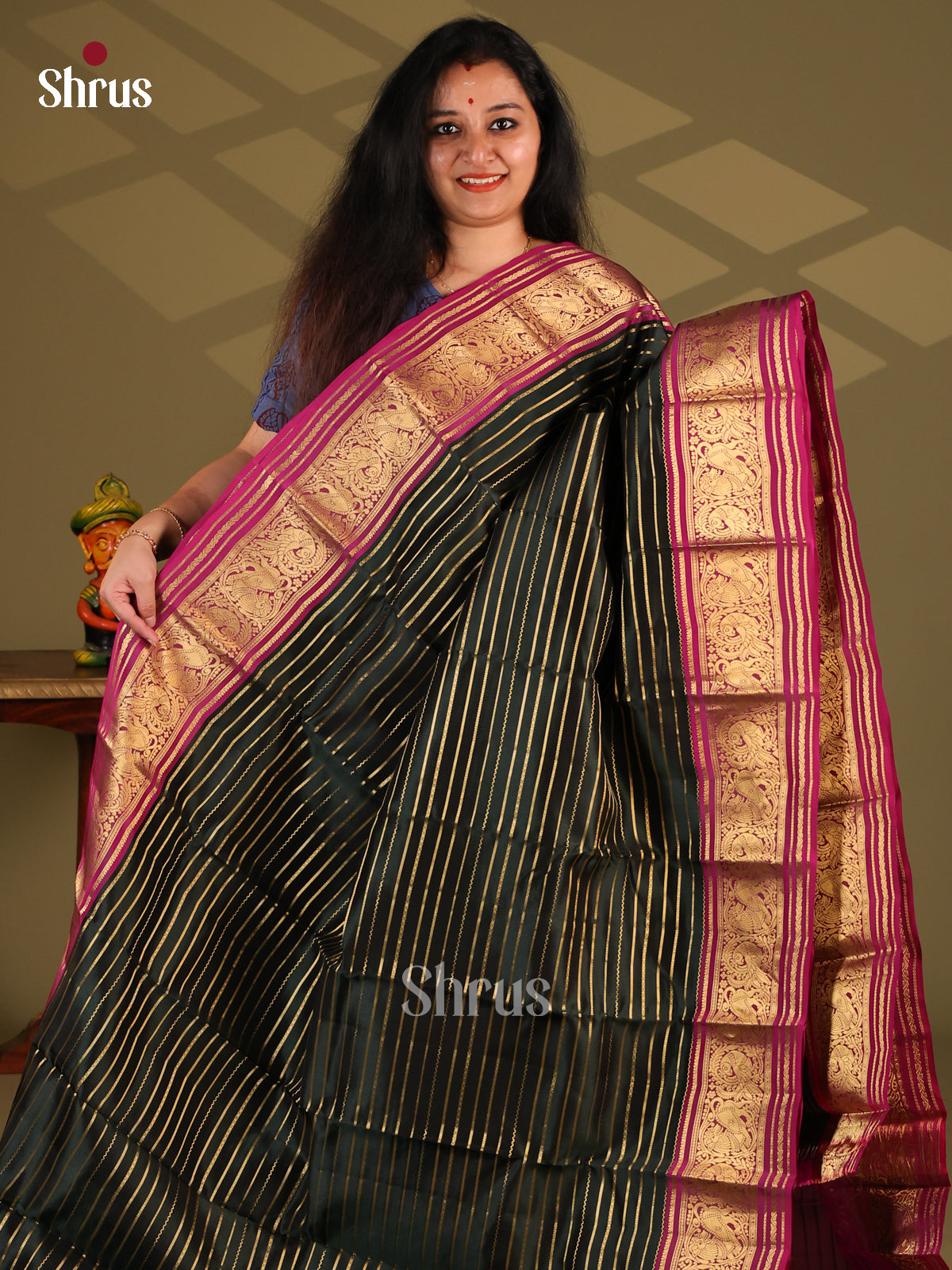 DES23041 - Kanchipuram-halfpure Saree - Shop on Shrus.com