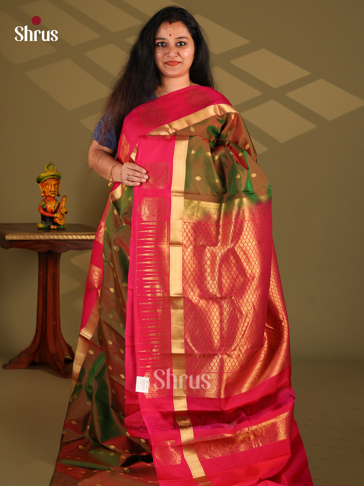 Double Shaded Green & Maroon- Kanchipuram-halfpure Saree - Shop on Shrus.com