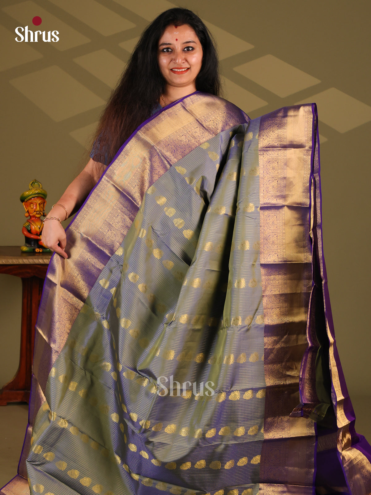Double Shaded Grey & Blue- Kanchipuram-halfpure Saree - Shop on Shrus.com