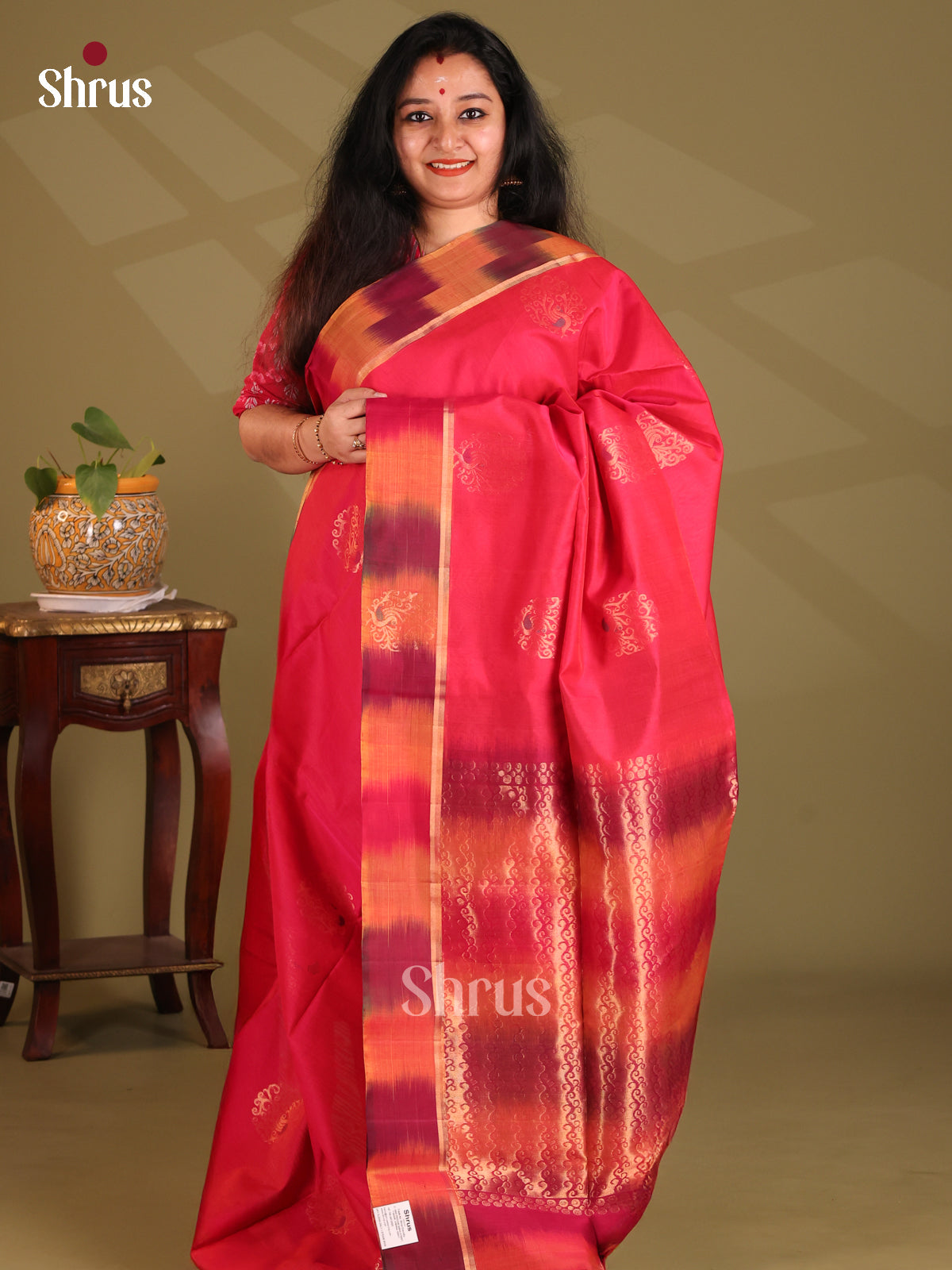 DES23234 - Silk Cotton Saree - Shop on Shrus.com