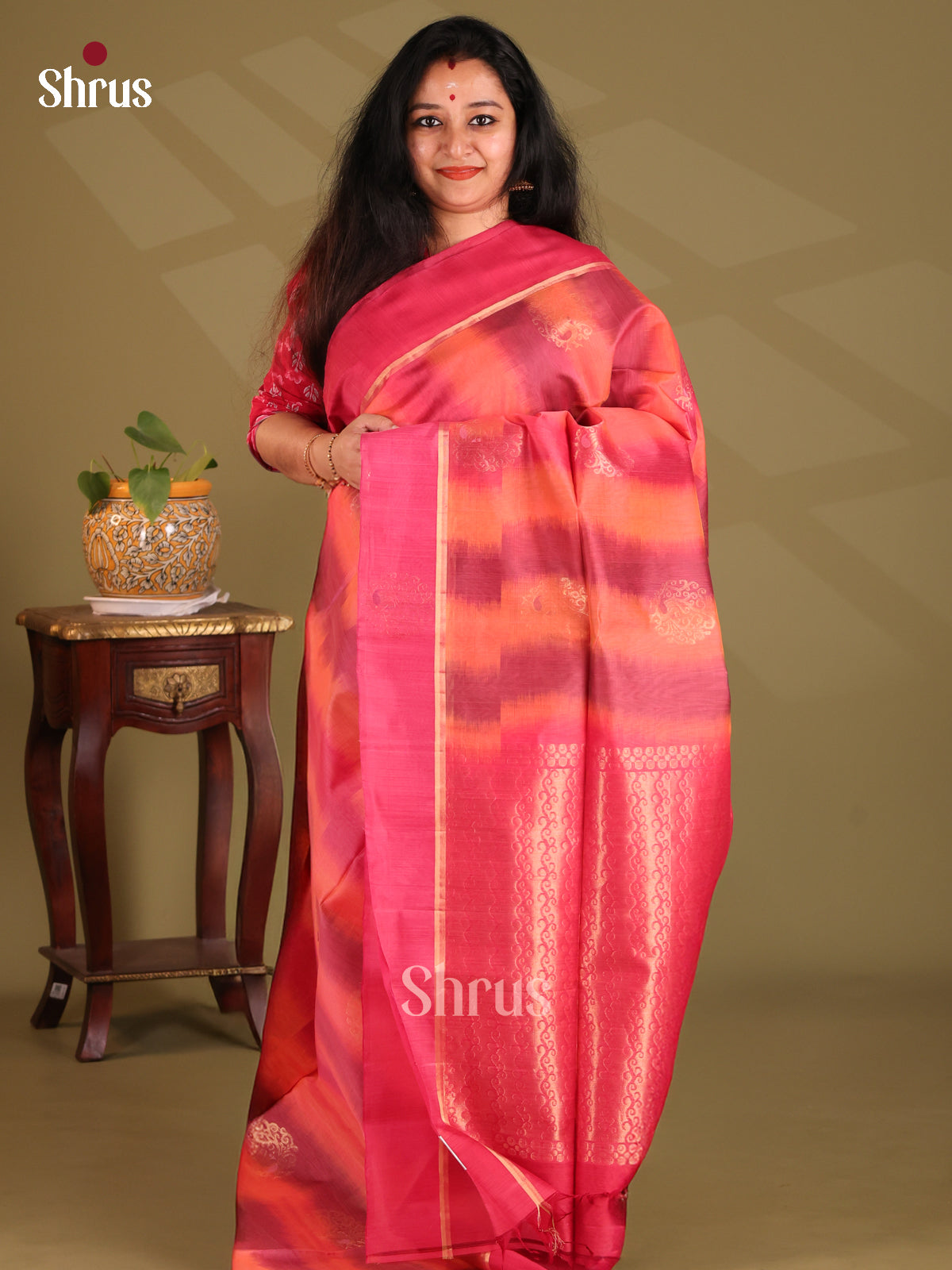DES23235 - Silk Cotton Saree - Shop on Shrus.com