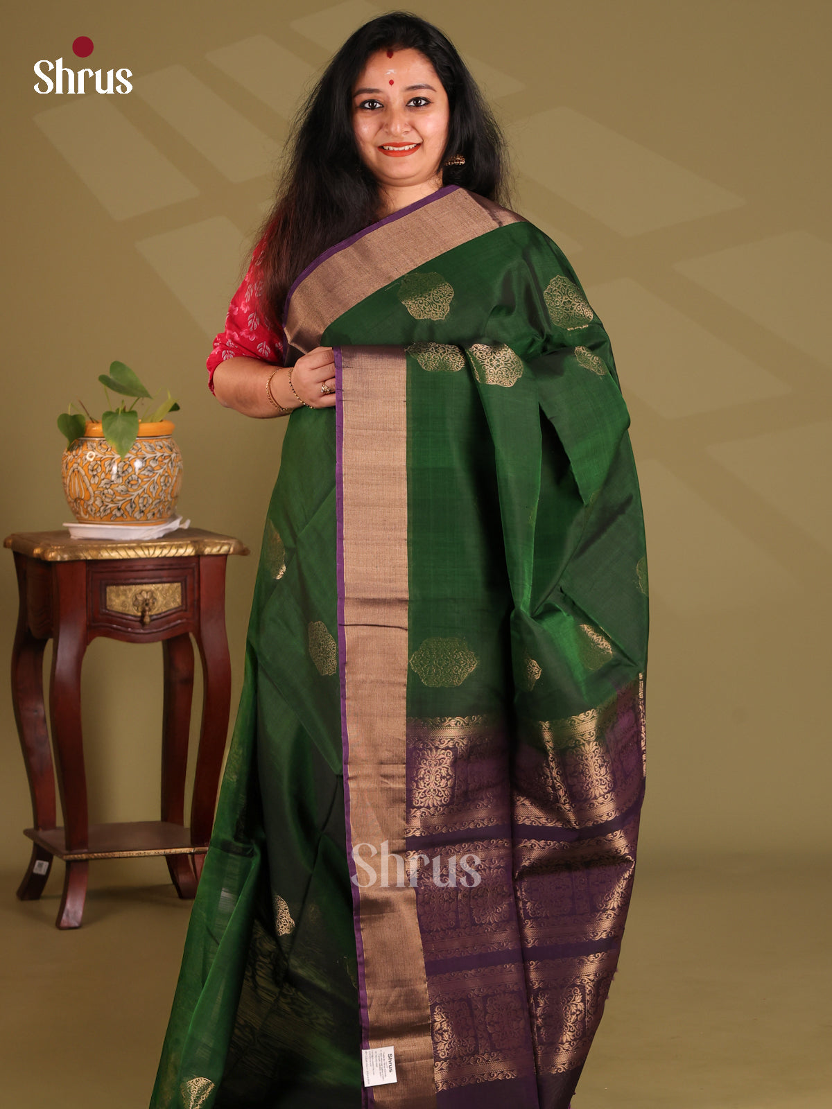 DES23257 - Silk Cotton Saree - Shop on Shrus.com