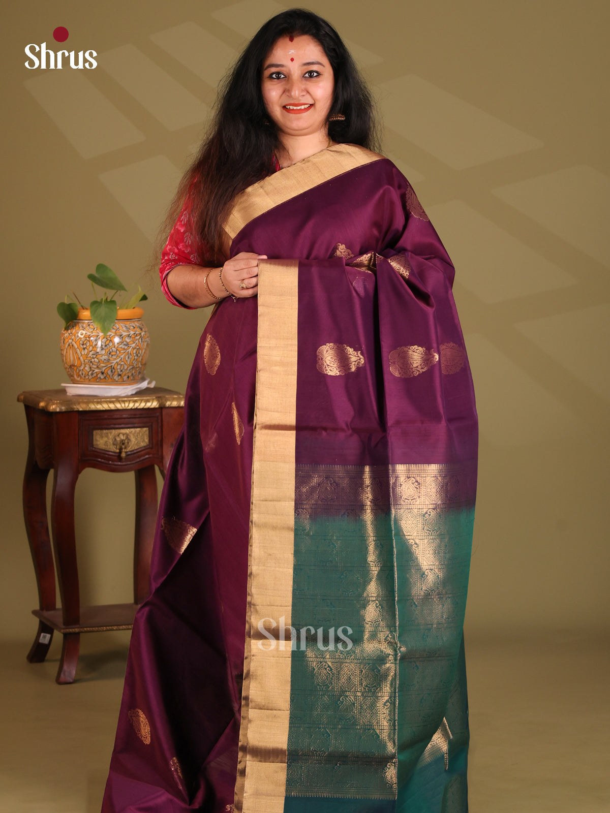 DES23295 - Silk Cotton Saree - Shop on Shrus.com