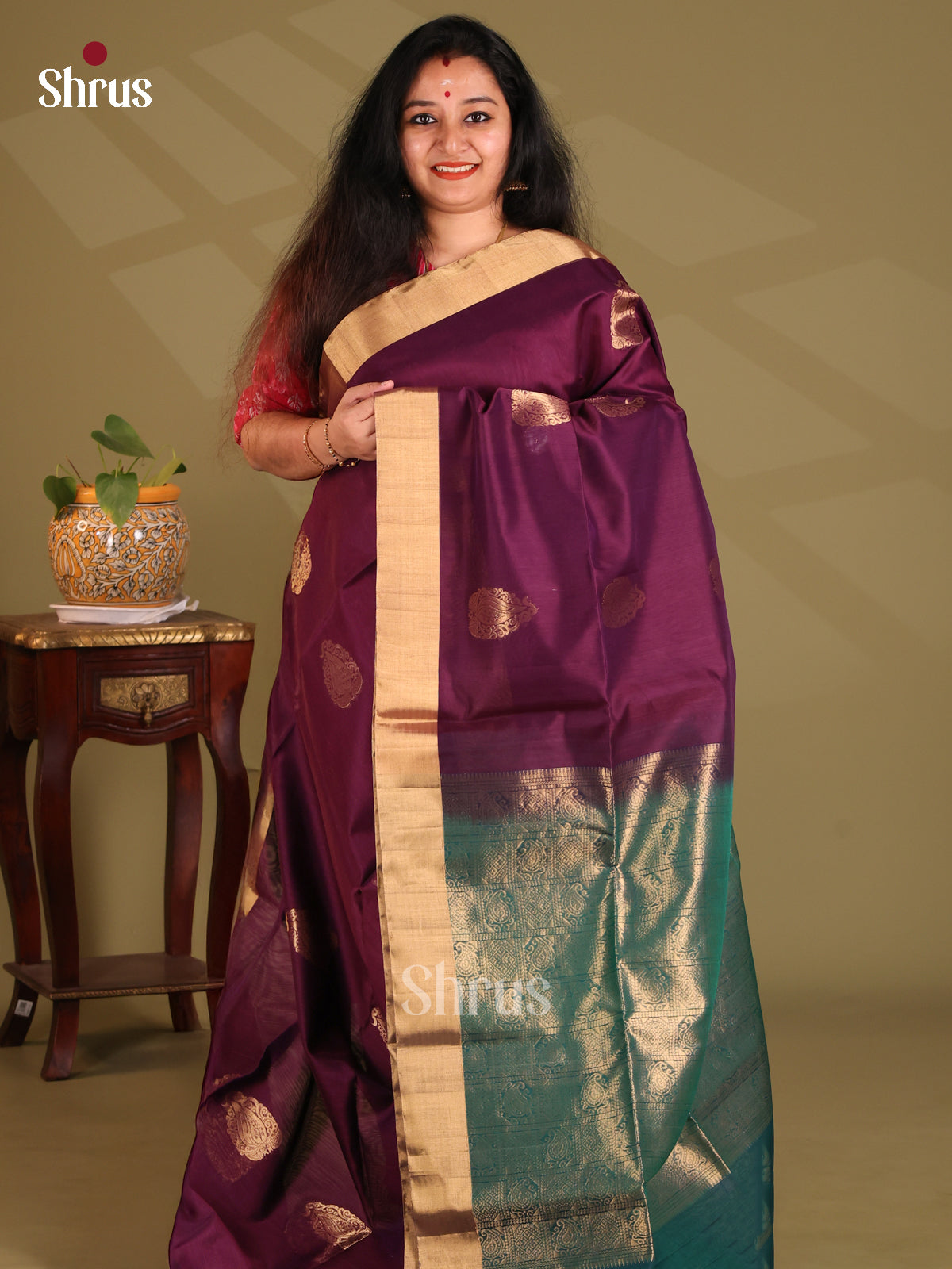 DES23300 - Silk Cotton Saree - Shop on Shrus.com