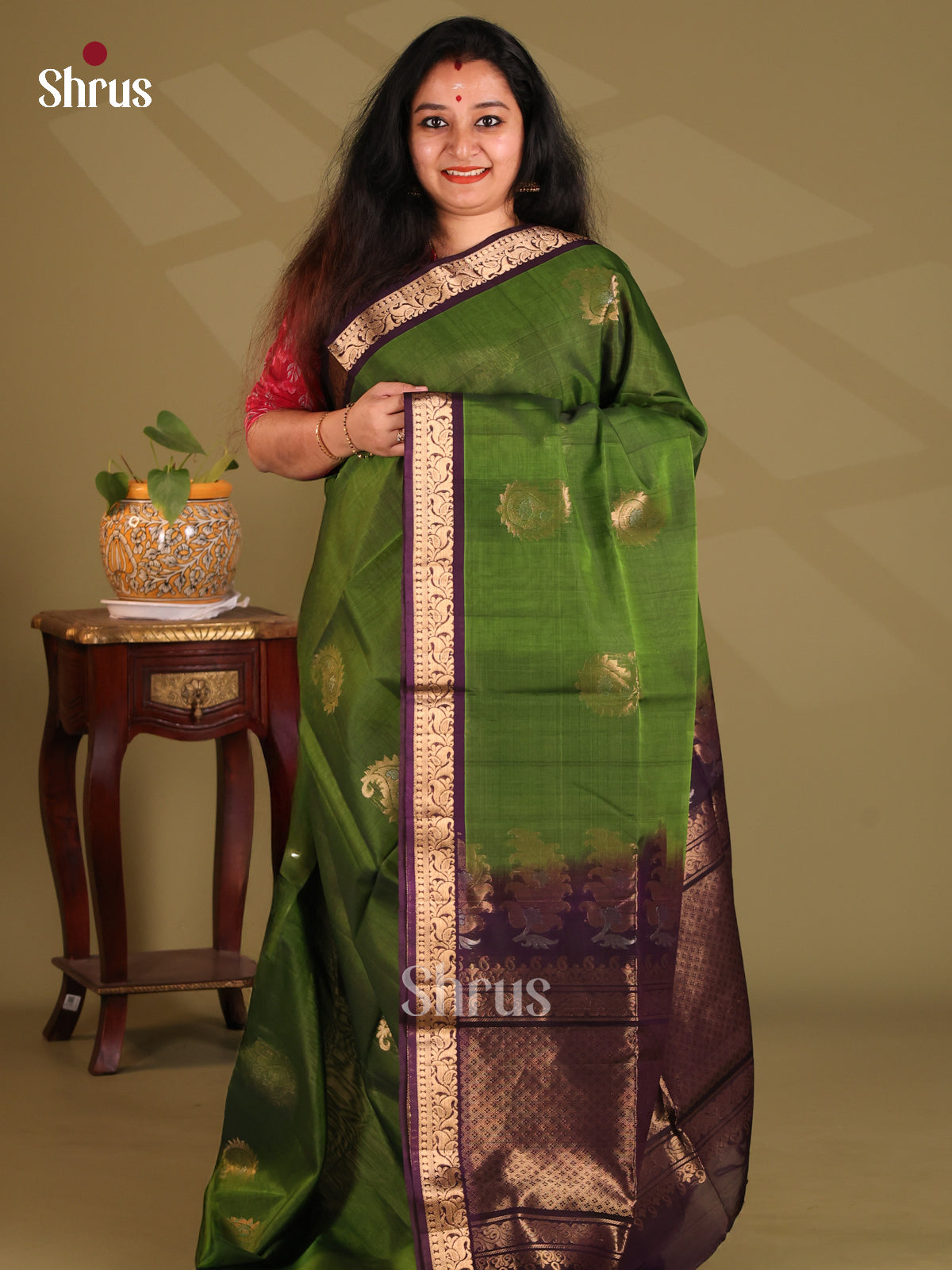 DES23342 - Silk Cotton Saree - Shop on Shrus.com