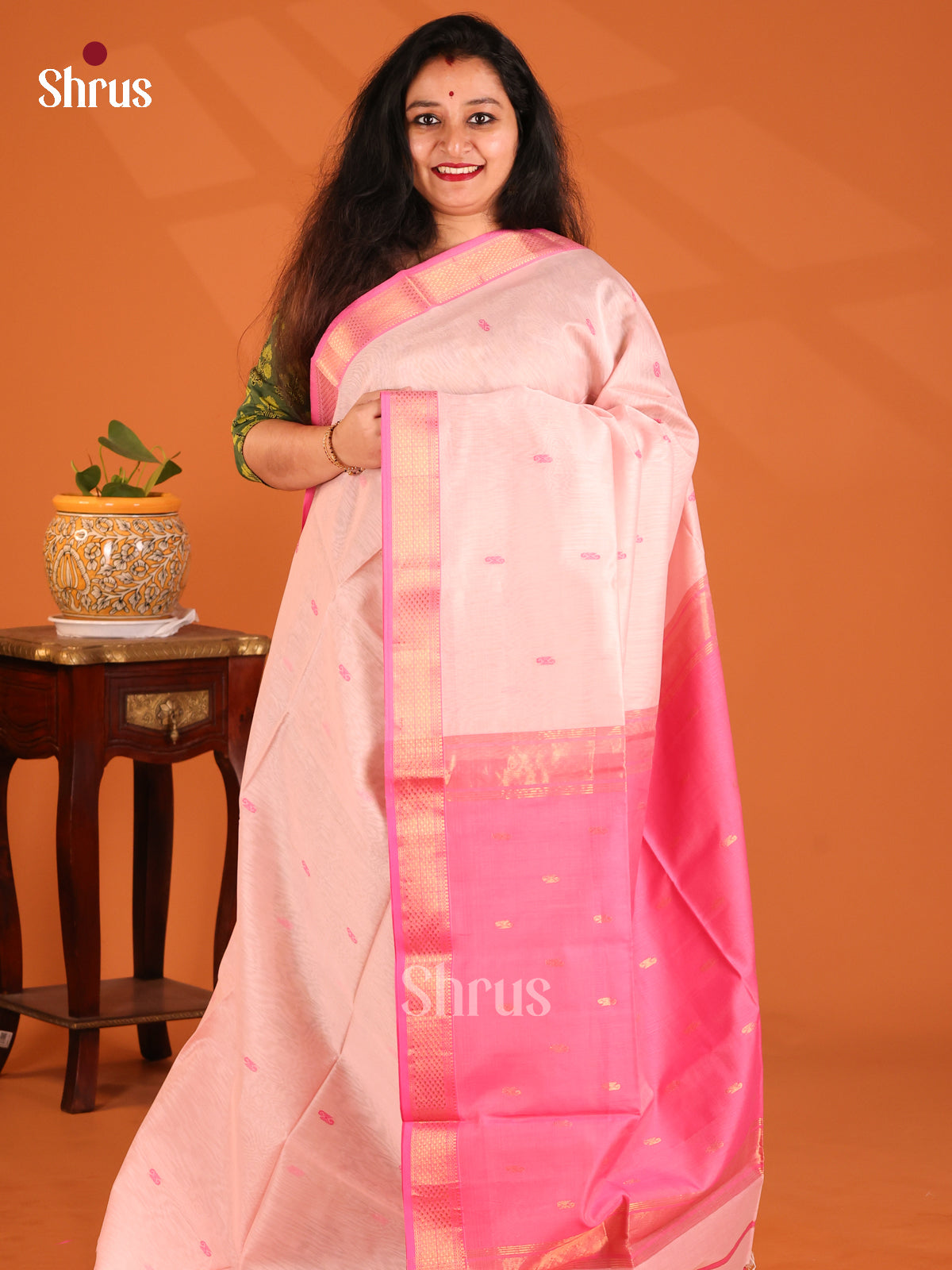 Baby Pink & Pink - Maheshwari silkcotton Saree - Shop on Shrus.com