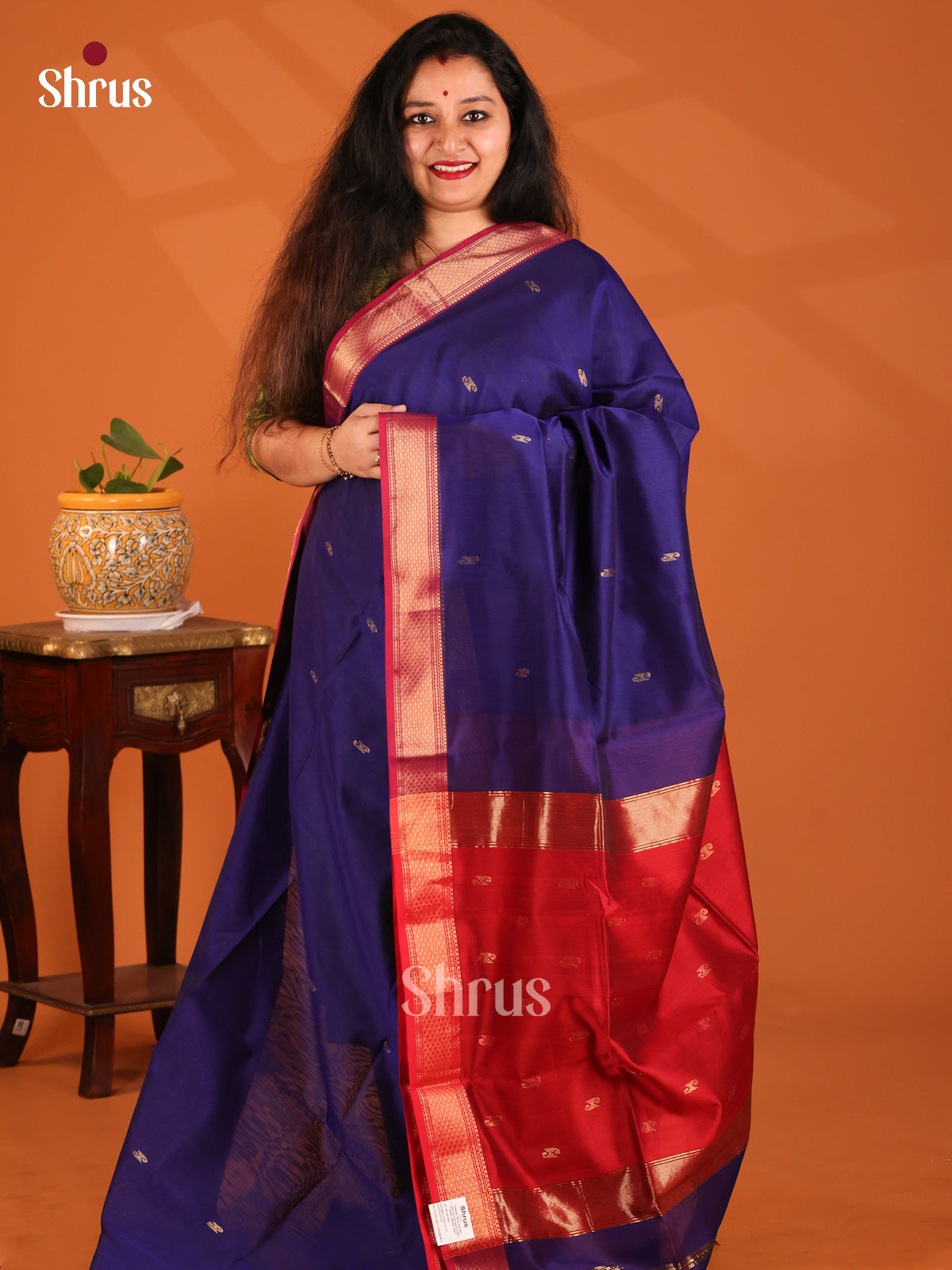 Blue with Red- Maheshwari silkcotton Saree - Shop on Shrus.com