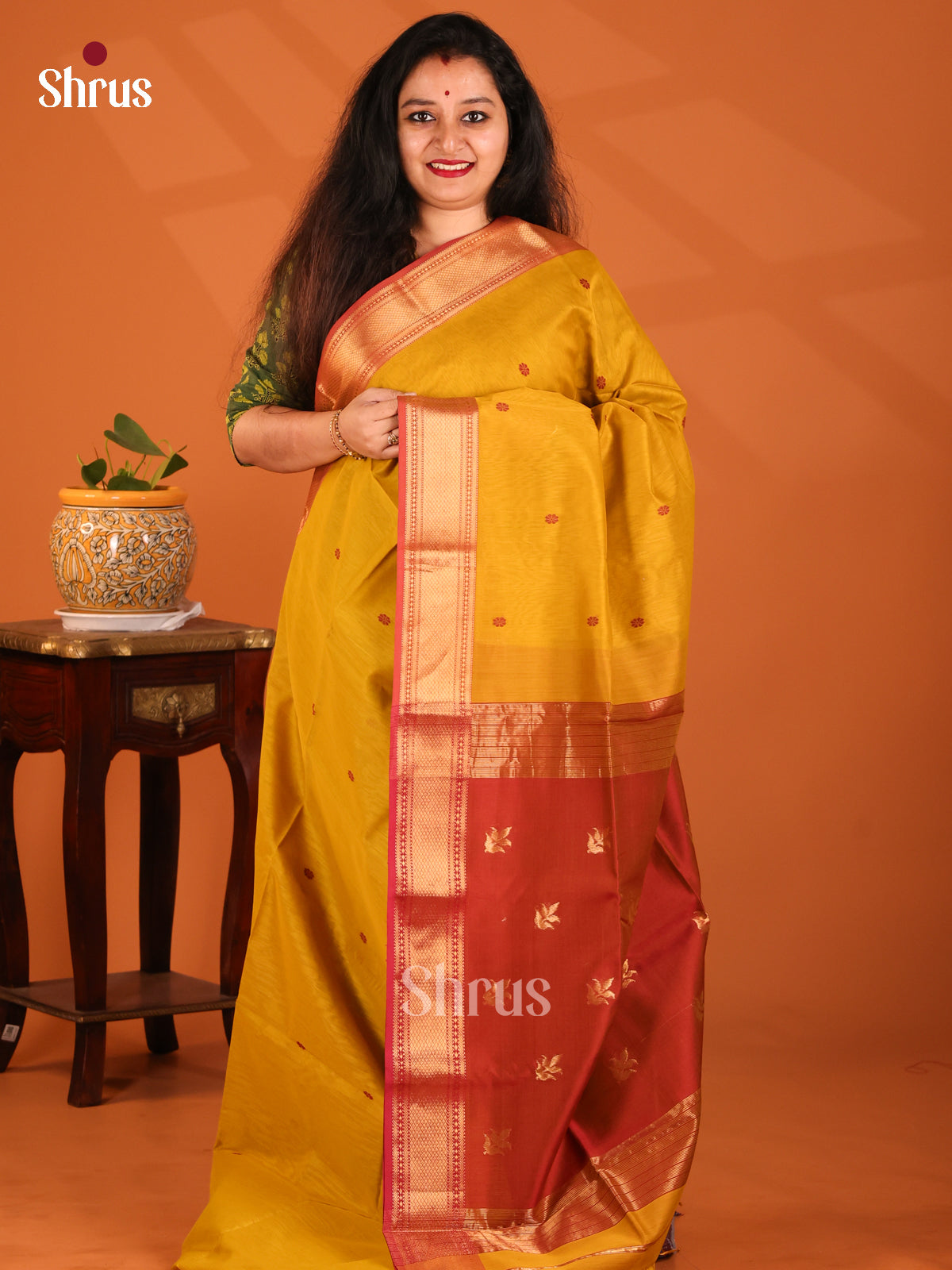 Mustard with Maoon- Maheshwari silkcotton Saree - Shop on Shrus.com