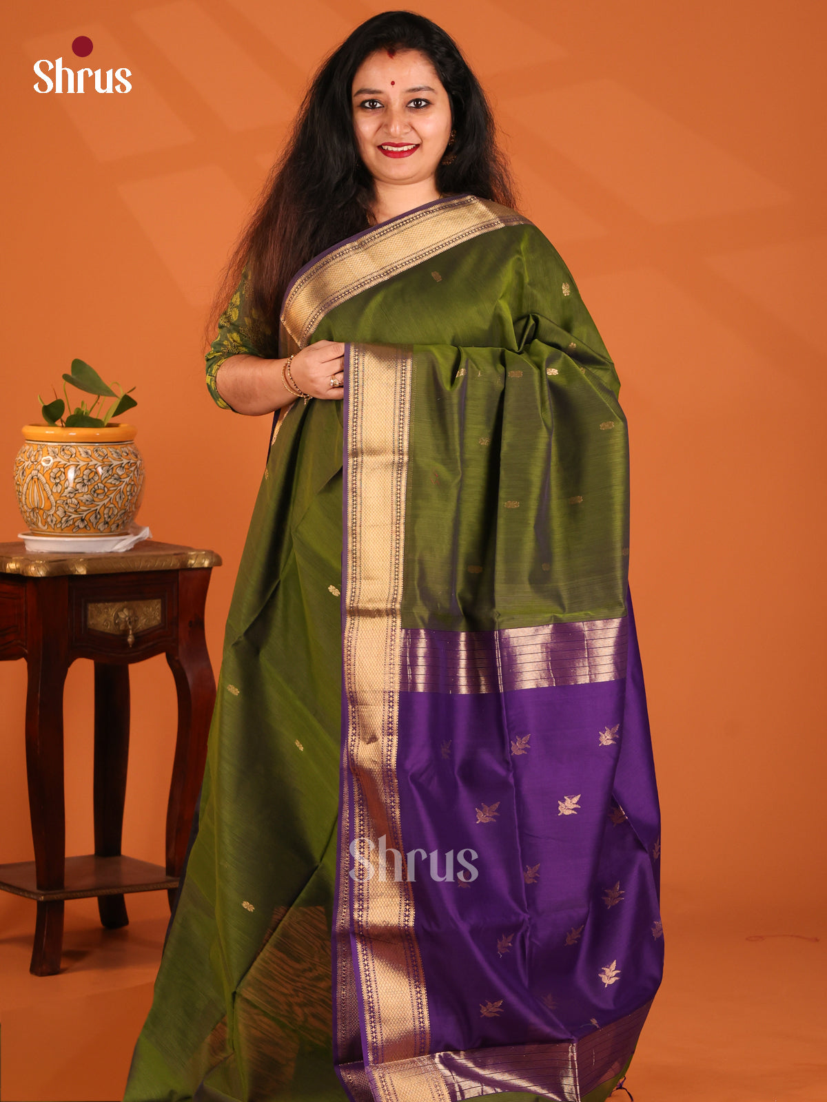Green with Violet- Maheshwari silkcotton Saree - Shop on Shrus.com