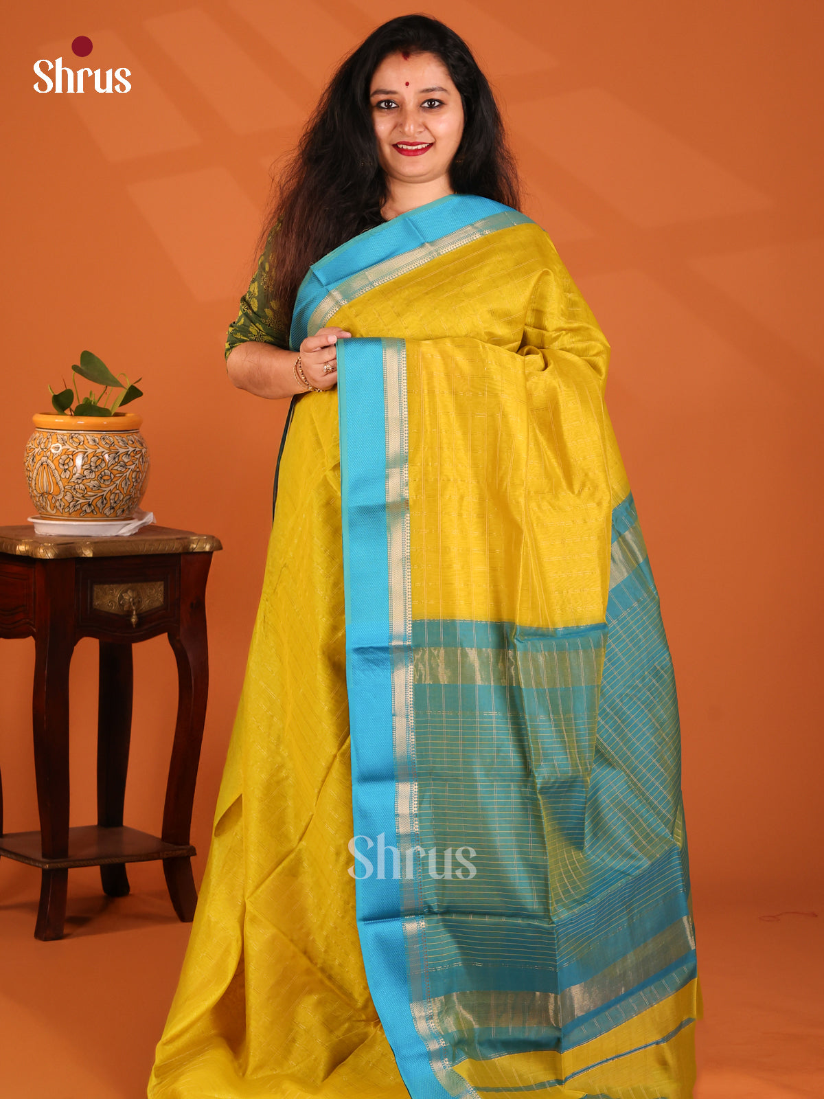 Yellow with Blue- Maheshwari silkcotton Saree - Shop on Shrus.com