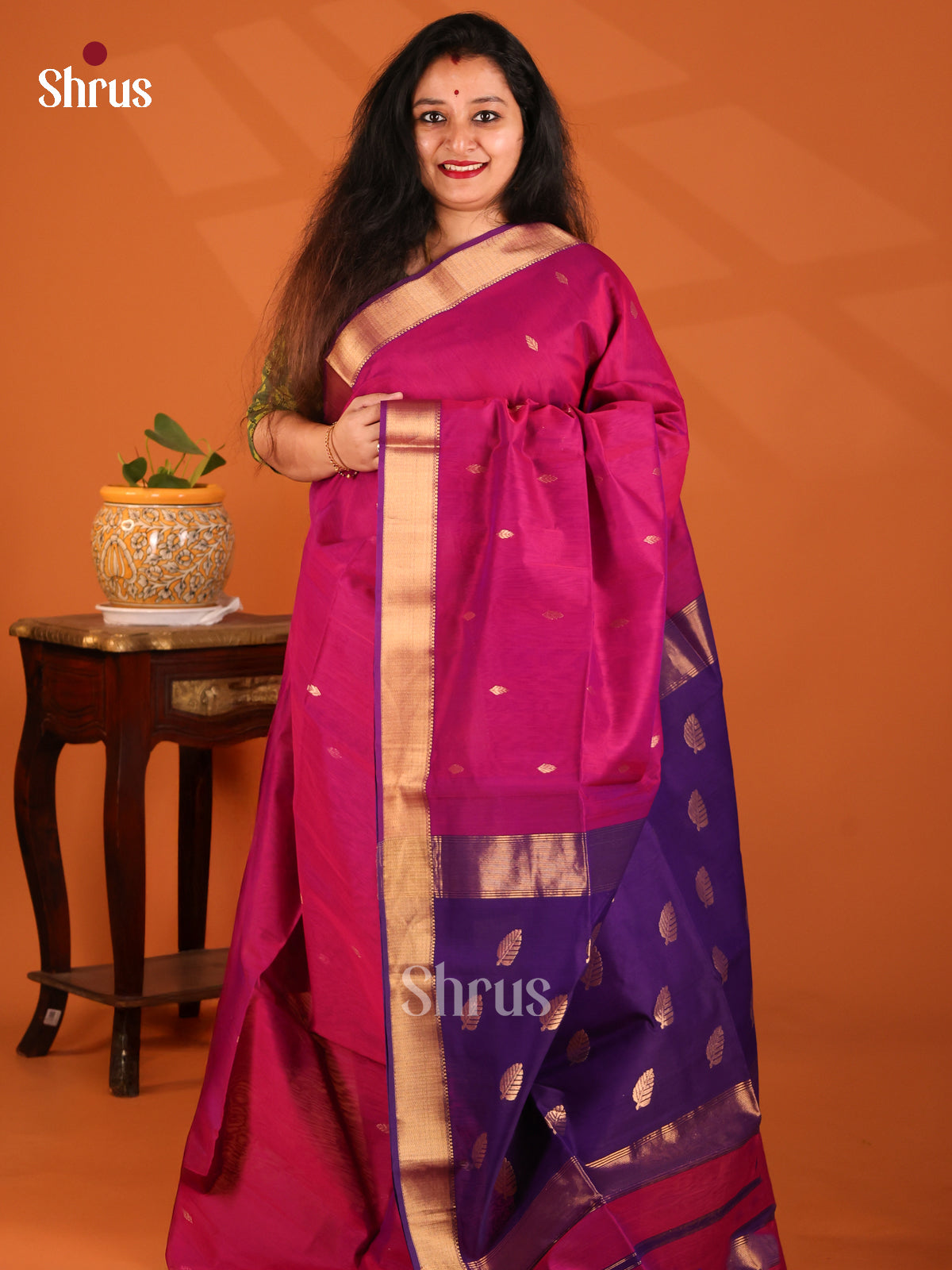 Majenta with Violet - Maheshwari silkcotton Saree - Shop on Shrus.com