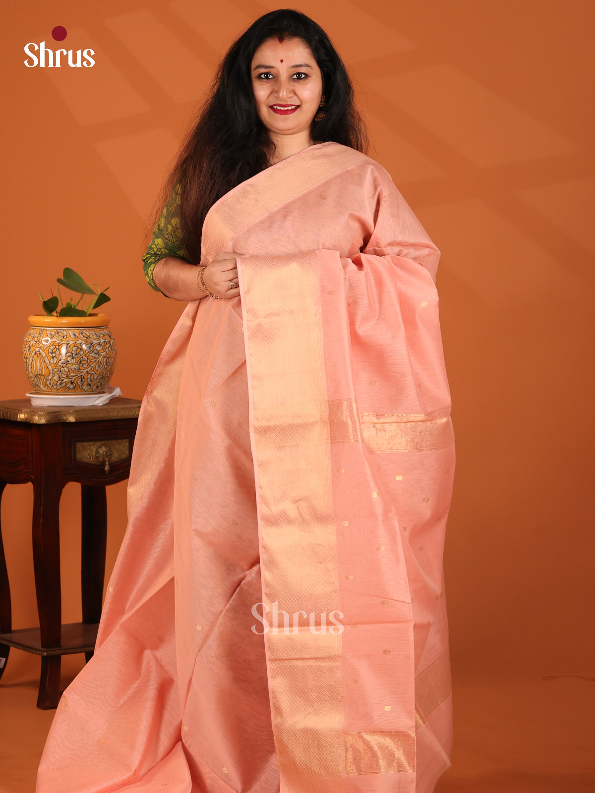 Peachish Pink(Single Tone)- Maheshwari silkcotton Saree - Shop on Shrus.com