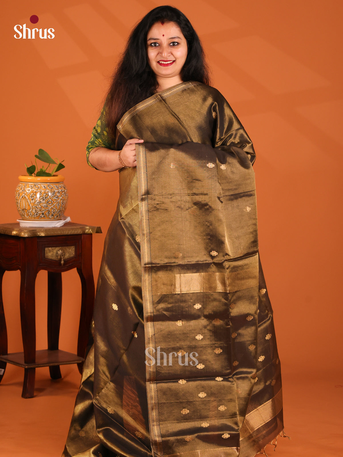 DES24161- Maheshwari silkcotton Saree - Shop on Shrus.com