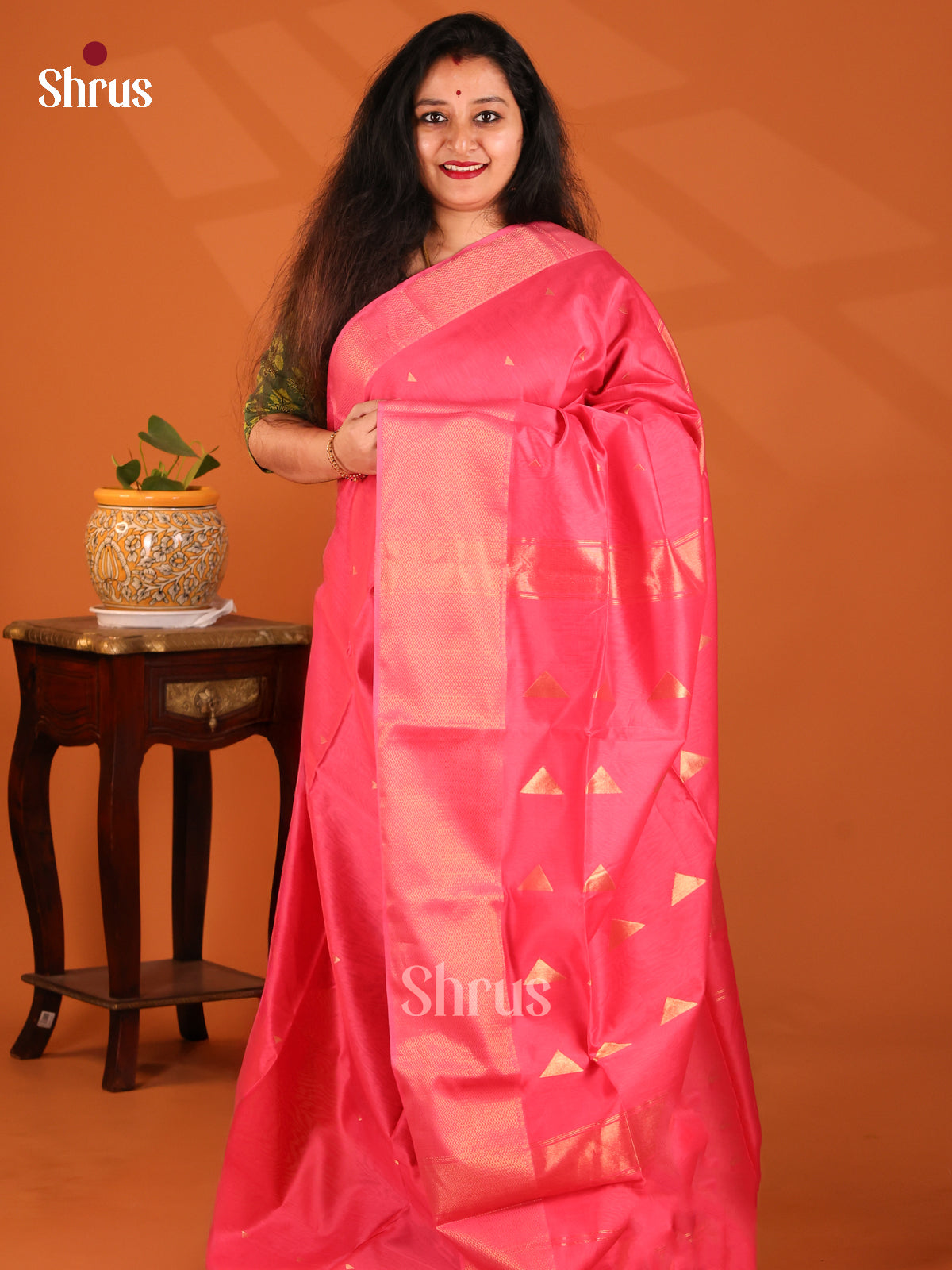 Pink(Single tone)- Maheshwari silkcotton Saree - Shop on Shrus.com
