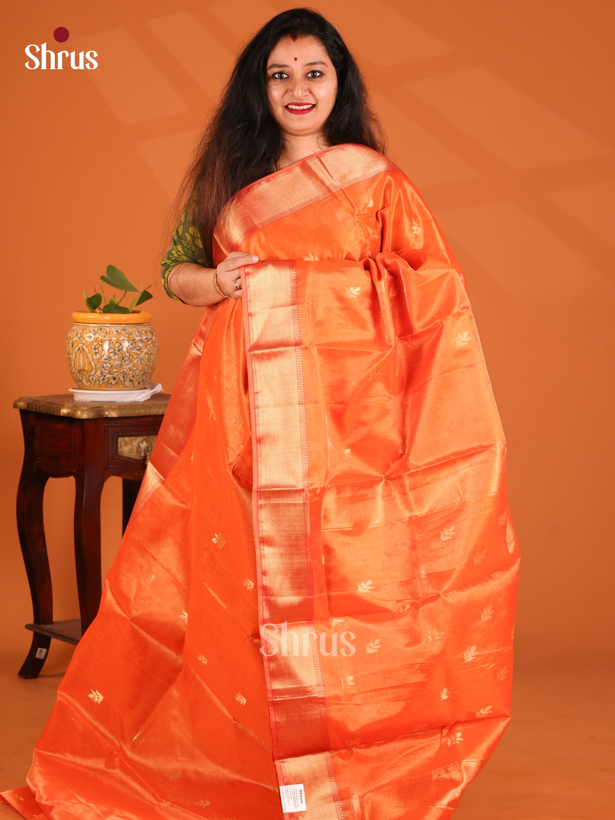 Orange(single Tone)- Maheshwari silkcotton Saree - Shop on Shrus.com