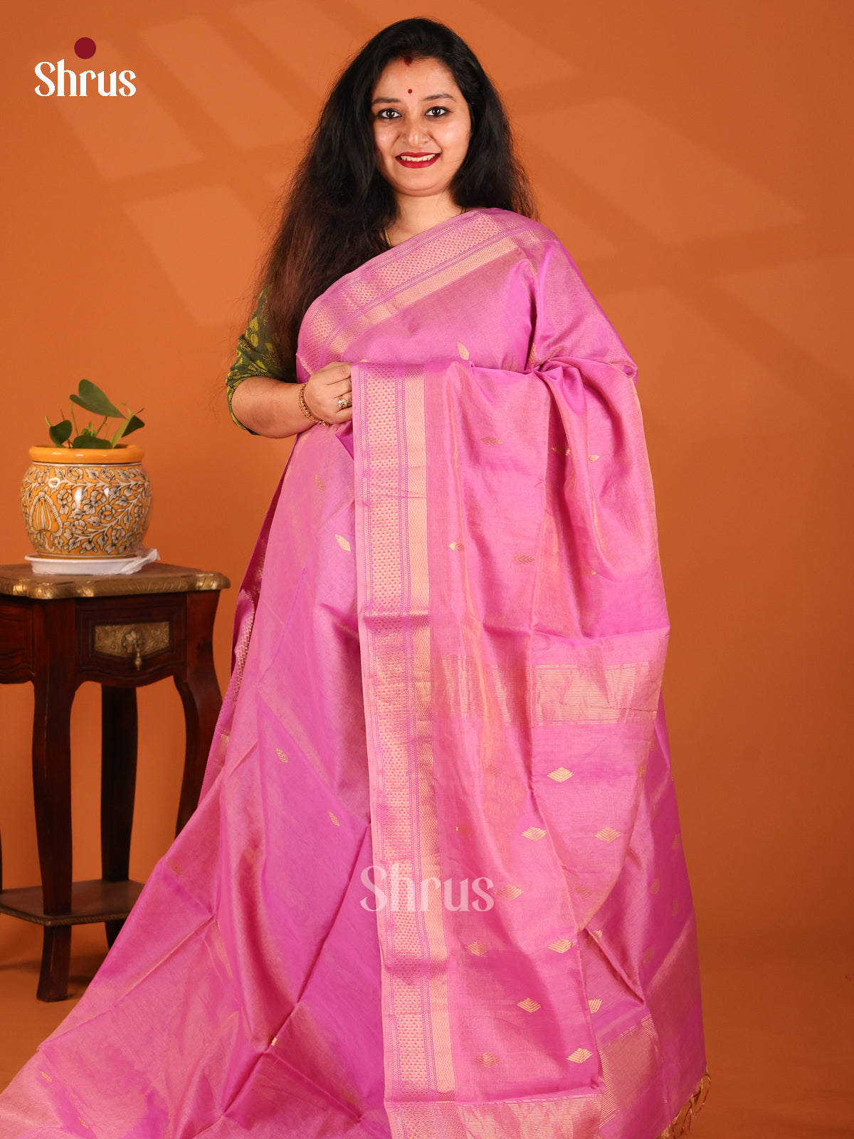 Pink(Single Tone)- Maheshwari silkcotton Saree - Shop on Shrus.com