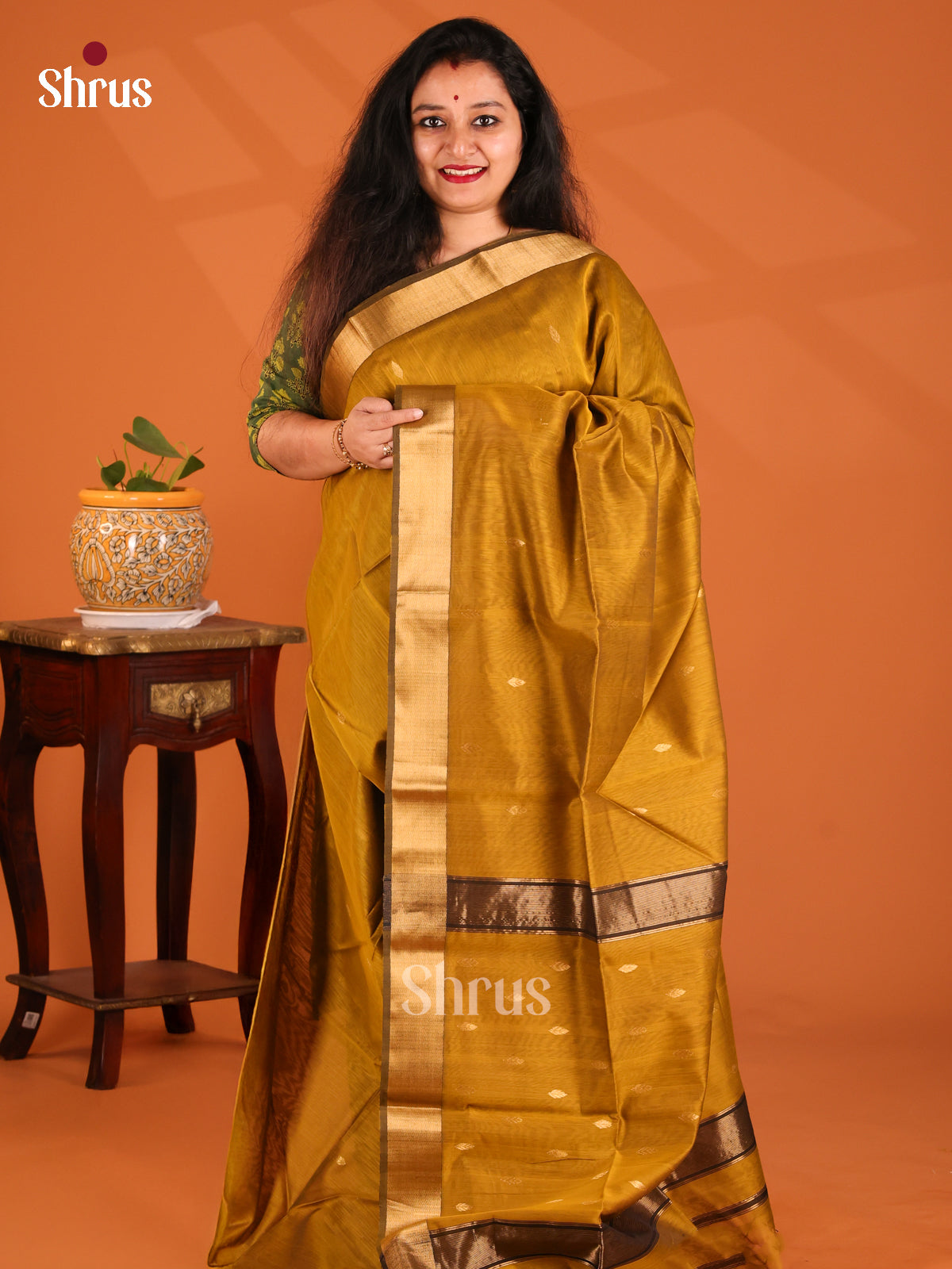 Mustard(Single Tone)- Maheshwari silkcotton Saree - Shop on Shrus.com