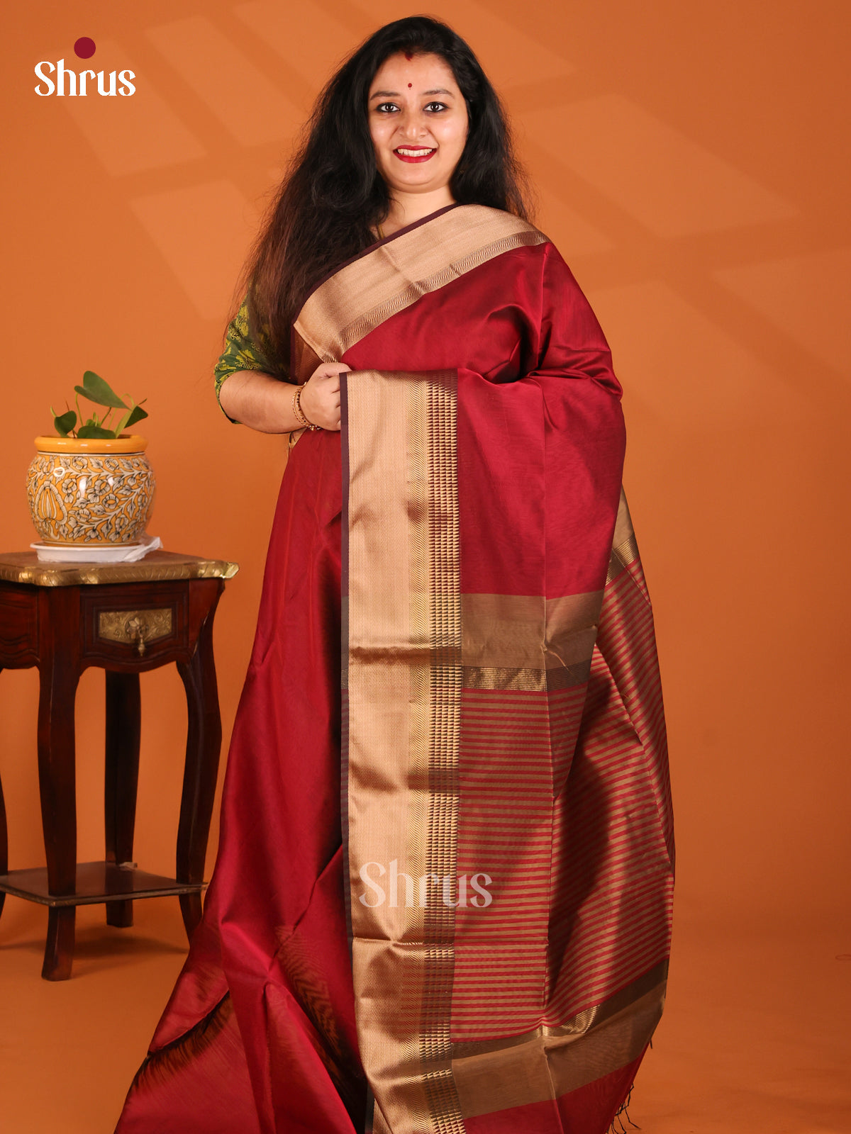 Maroon & Brown- Maheshwari silkcotton Saree - Shop on Shrus.com