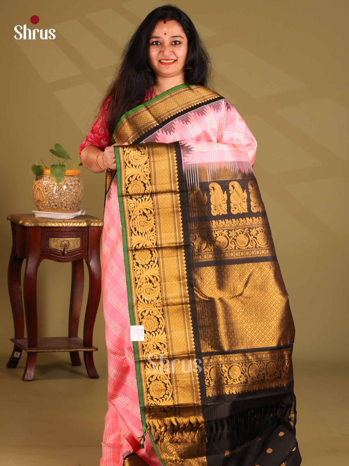 Gorgeous Pink Gadwal silk Saree with zari checks , contrast brown broad zari border - Shop on Shrus.com