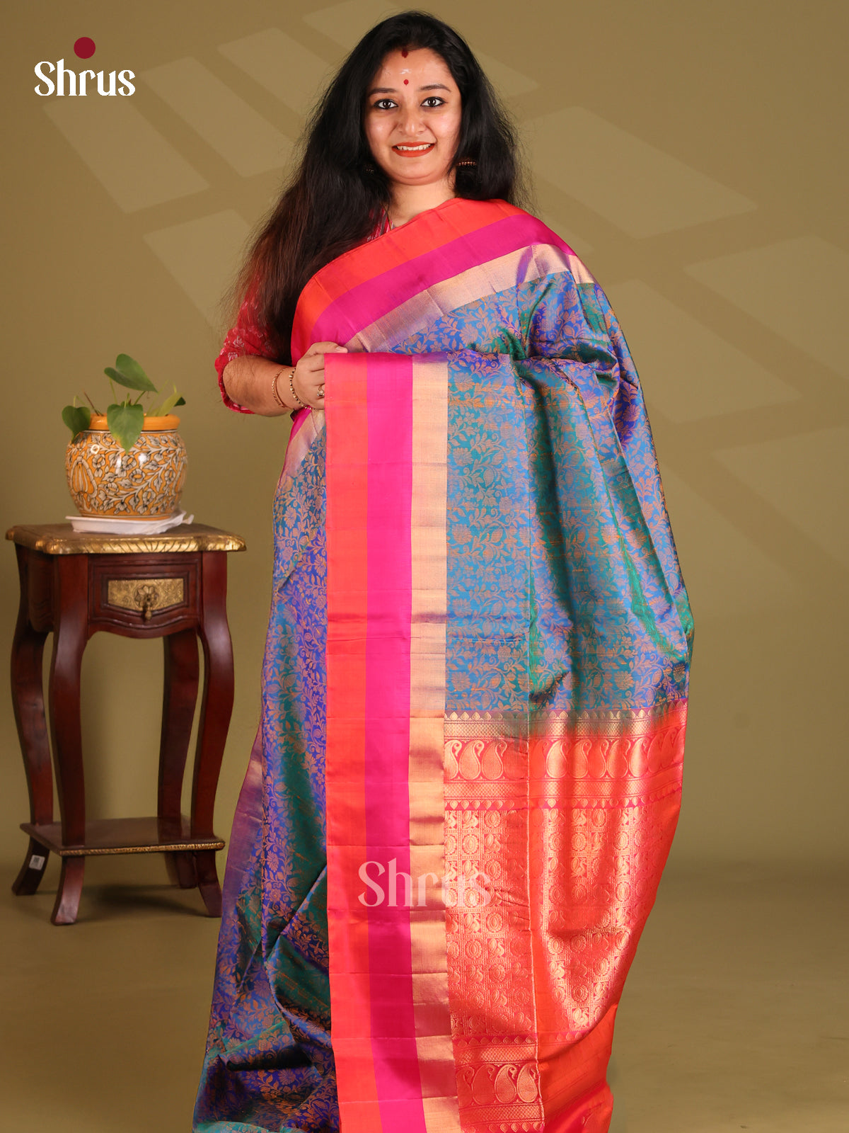 Beautiful Double Shaded blue Soft Silk Saree with floral nestling ,contrast brocade pallu - Shop on Shrus.com