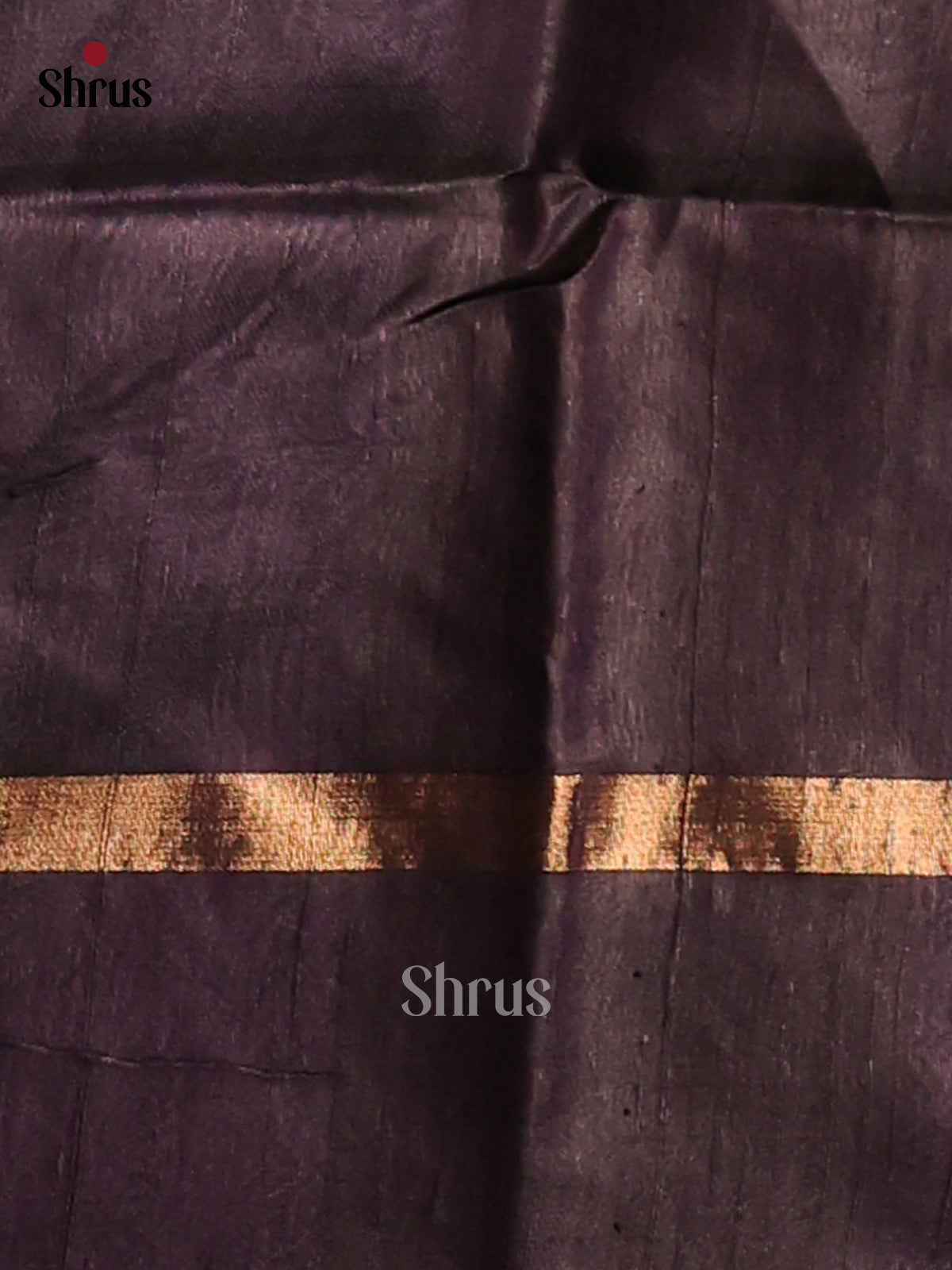 Dazzling Red Raw Silk Saree with gold zari floral buttas , black zari woven pallu -1