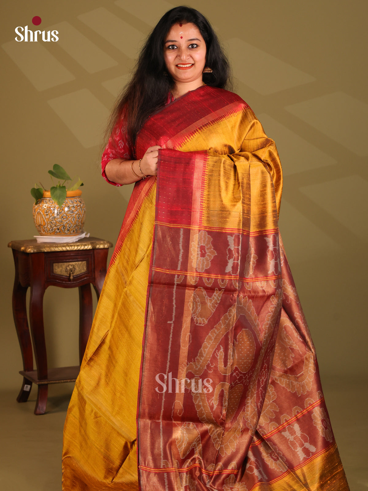Lustrous Mustard Raw Silk Saree with brown zari brocade pallu - Shop on Shrus.com