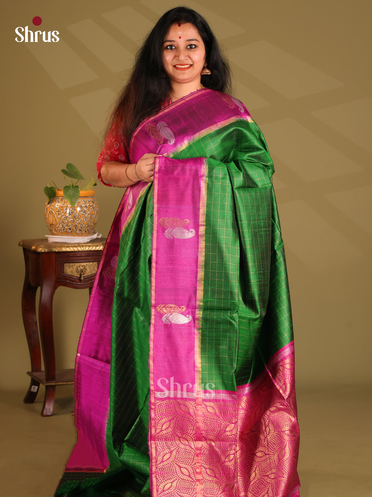 Beautiful Green Raw Silk Saree with zari checks , majenta brocade pallu - Shop on Shrus.com