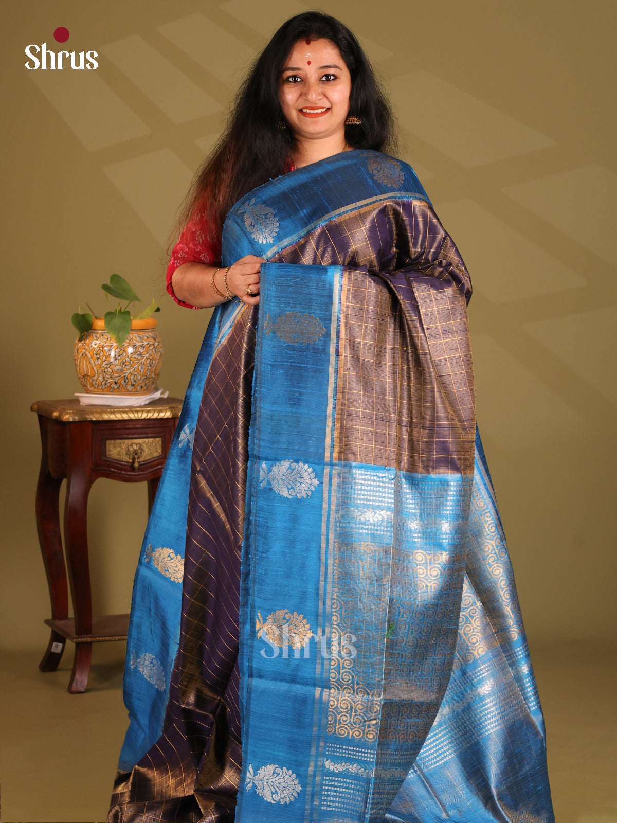 Lustrous Double Shaded Purple Raw Silk Saree gleams with zari checks , blue brocade pallu - Shop on Shrus.com