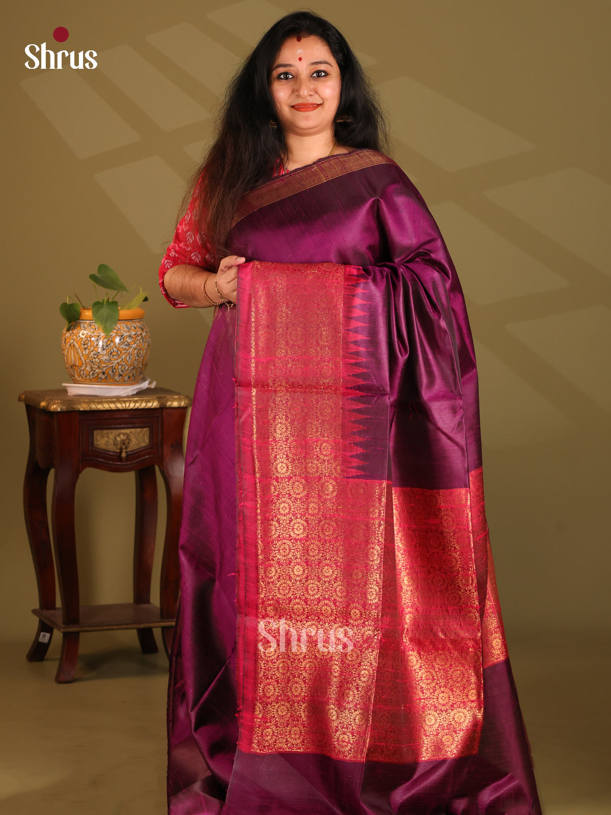 Charming Purple Raw Silk Saree with Plain body , contrast maroon zari brocade pallu - Shop on Shrus.com