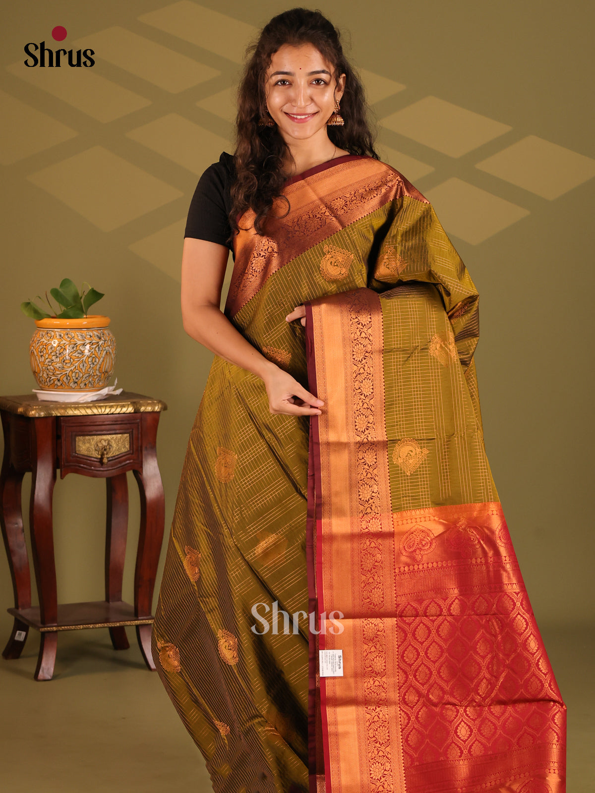 Green with Red - Semi Kanchipuram Saree - Shop on Shrus.com