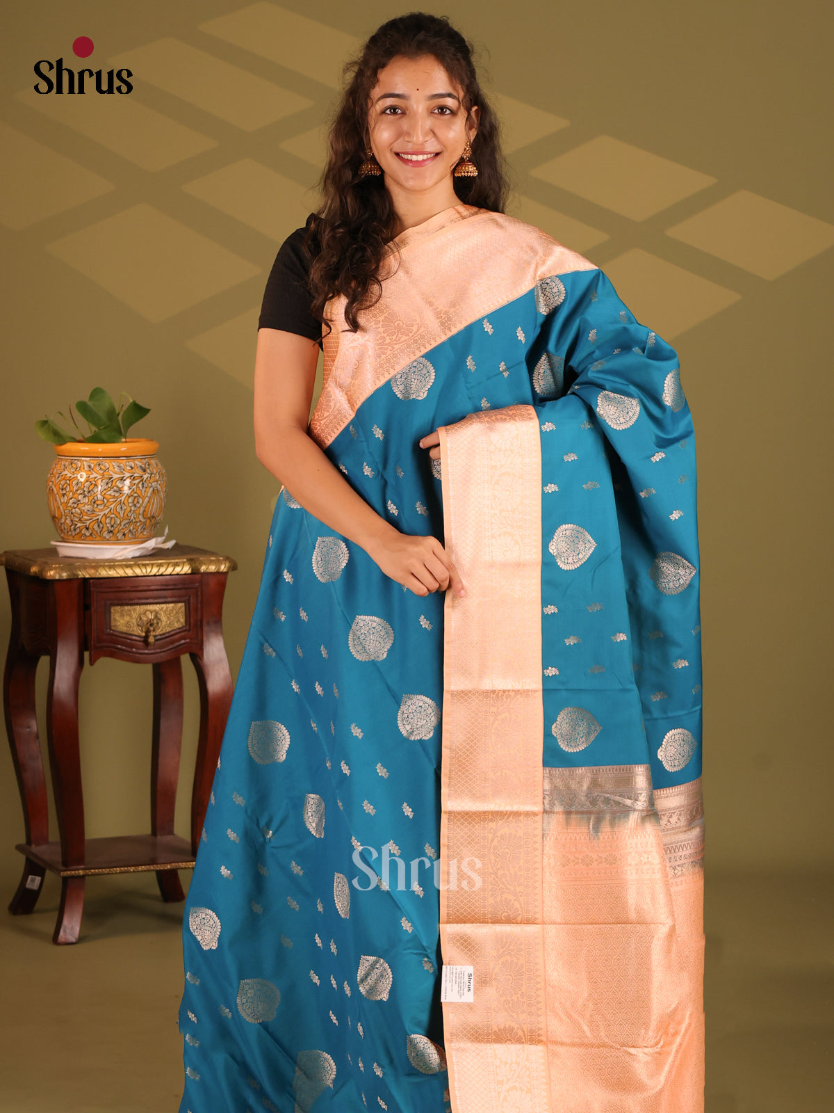 Blue with Peach- Semi Kanchipuram Saree - Shop on Shrus.com