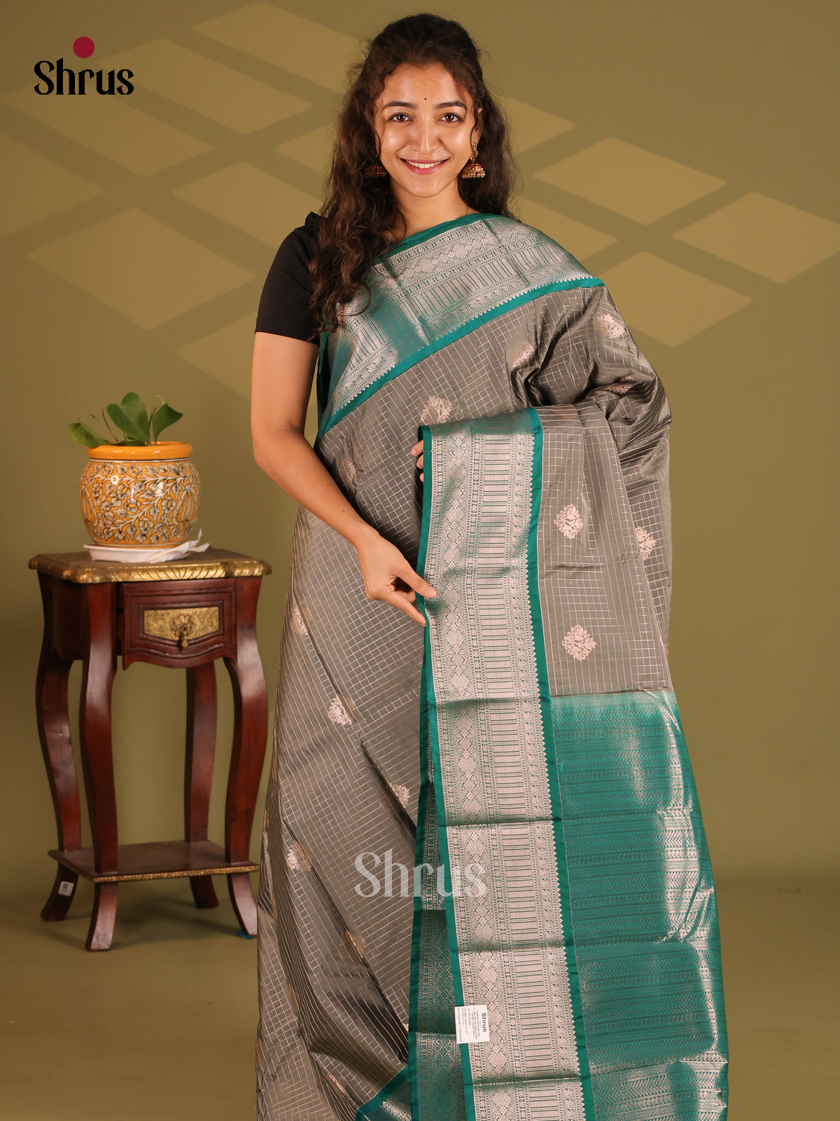 Grey with Green- Semi Kanchipuram Saree - Shop on Shrus.com